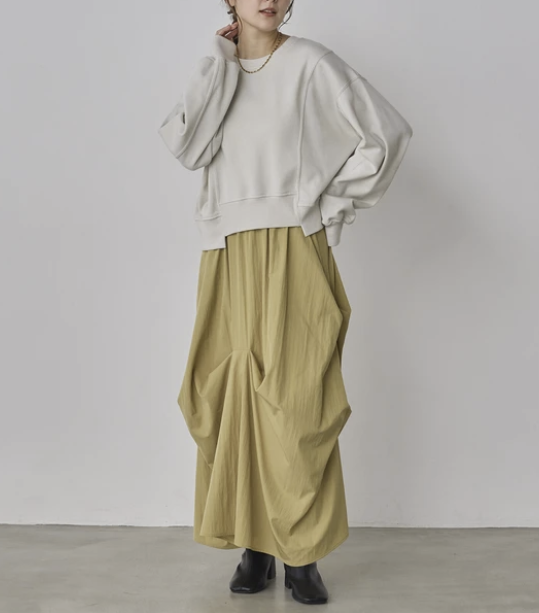 亮片短版套頭衫 - 2026 流行穿搭  短版套頭衫 春夏秋時尚穿搭 成人休閒 日常穿搭 易於配搭 日本直送   #JP-I-260008