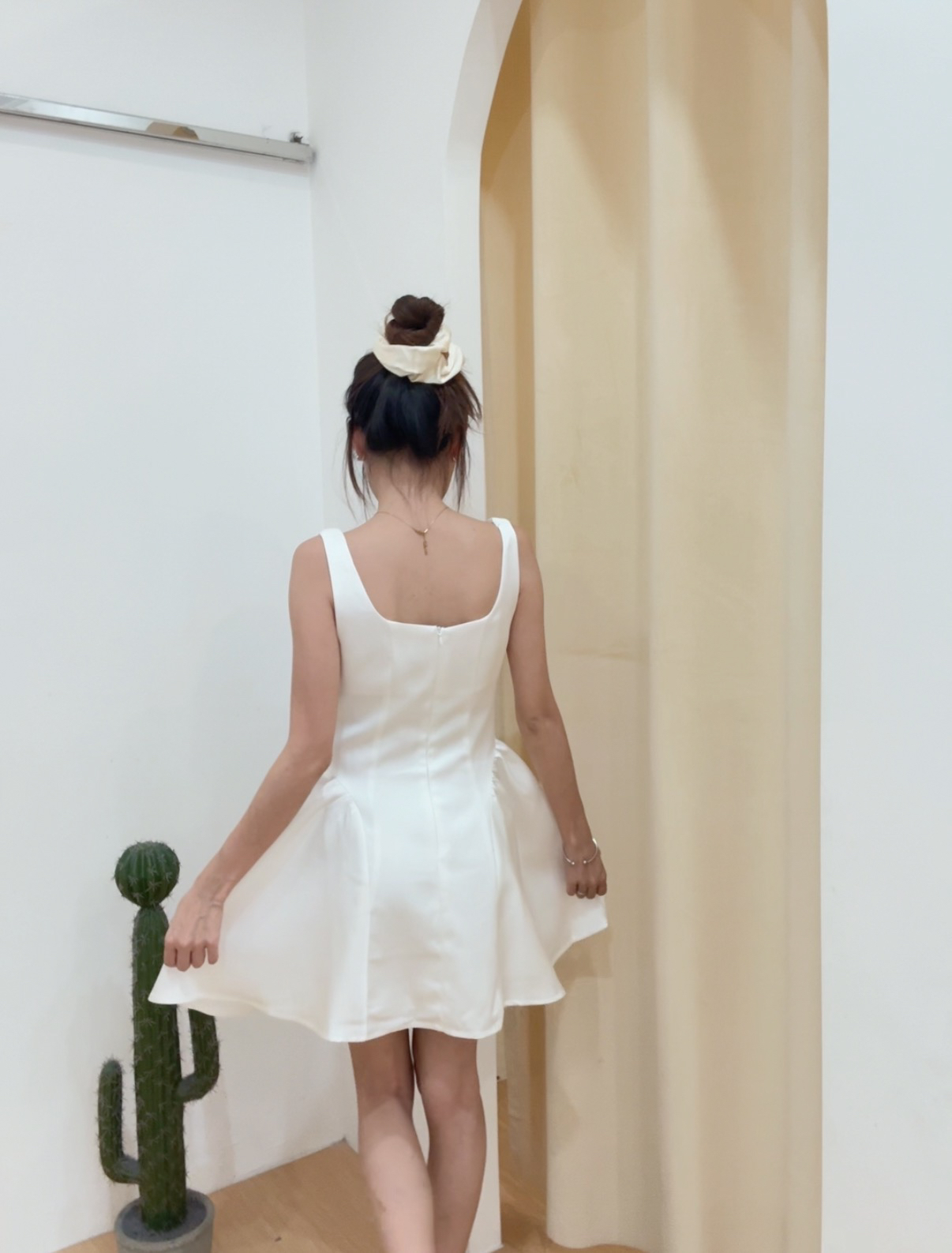 轻奢名媛千金蓬蓬连身裙 R3019