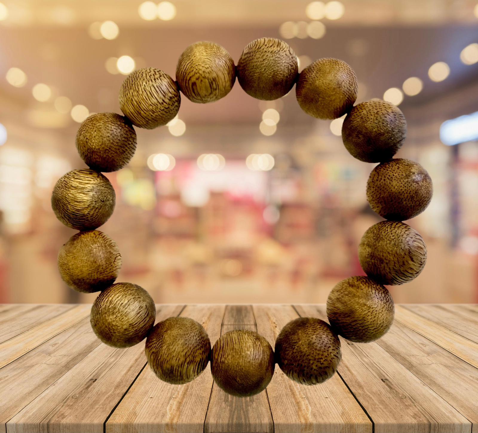 沉香木手串 -15mm單圈約12克