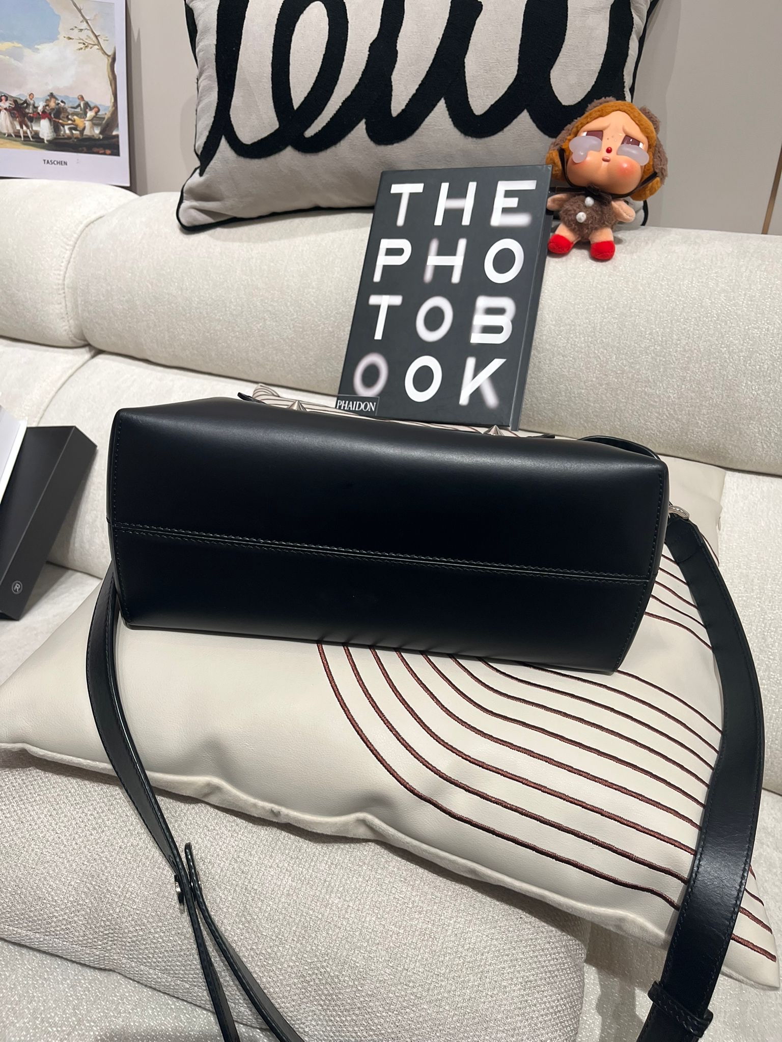 Fendi By The Way So Black Calfskin 100%Authentic, 90%New ✅Dust bag