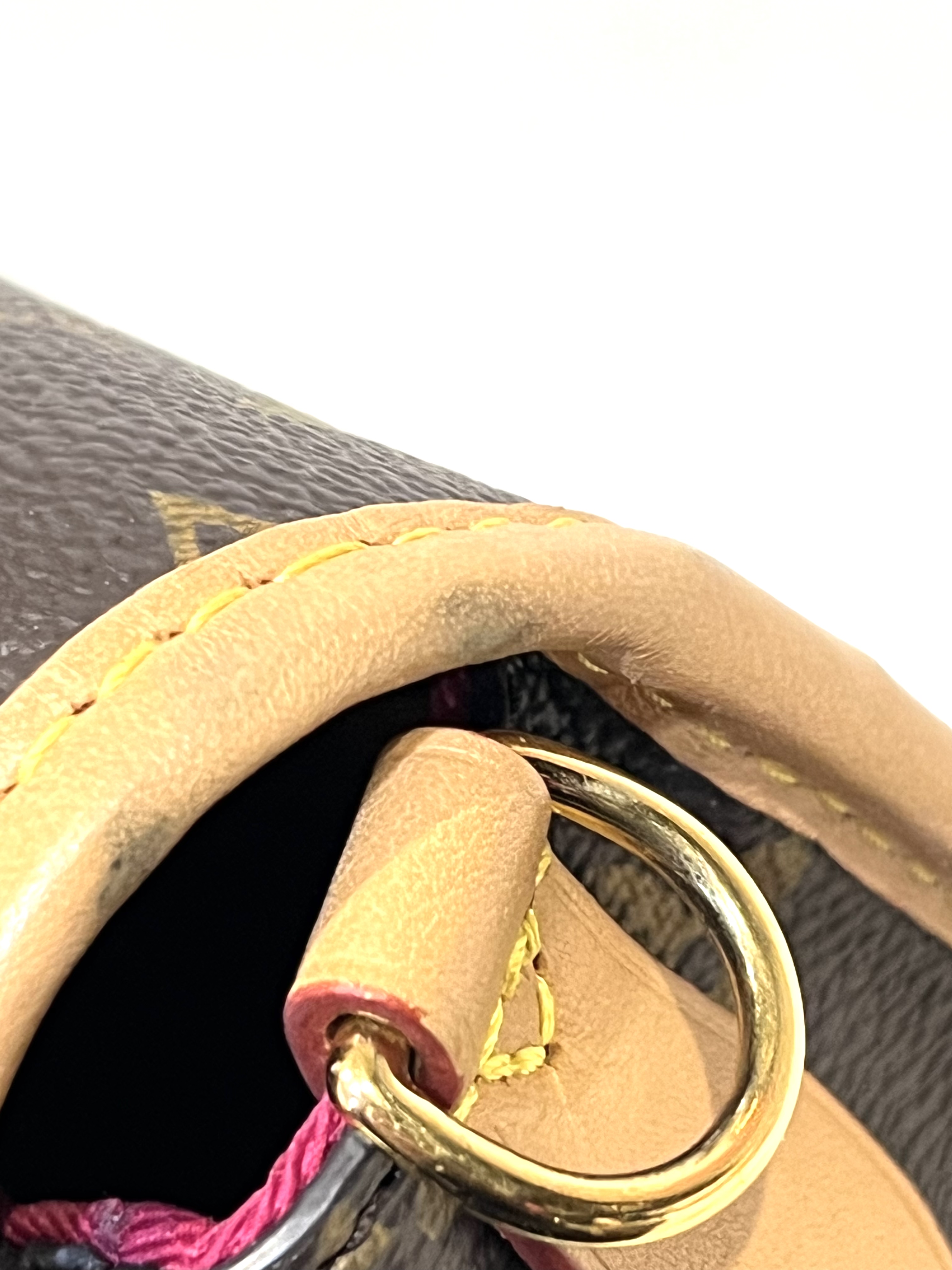 Pre-Owned Louis Vuitton Diane / Product Code: 26041120