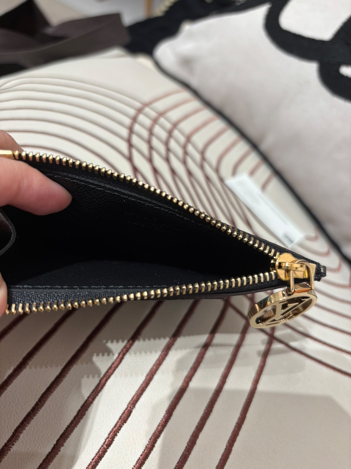 未使用品 LV Card Holder M81912 Monogram 100%Authentic,Unused 未使用品 ✅NFC✅Dust bag✅Box