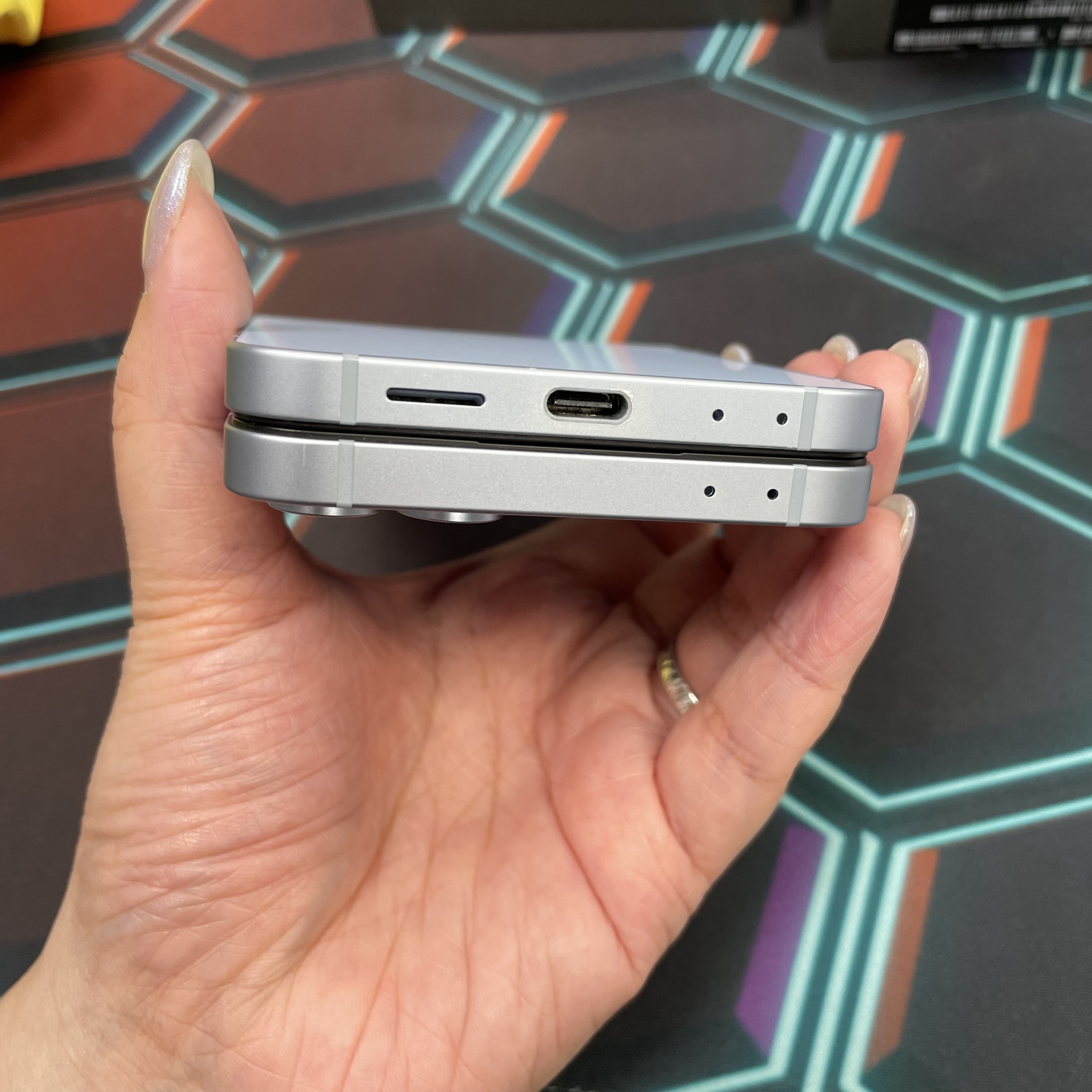 *6961 Galaxy Z Flip 6 勁靚機 12+256GB 藍色 blue