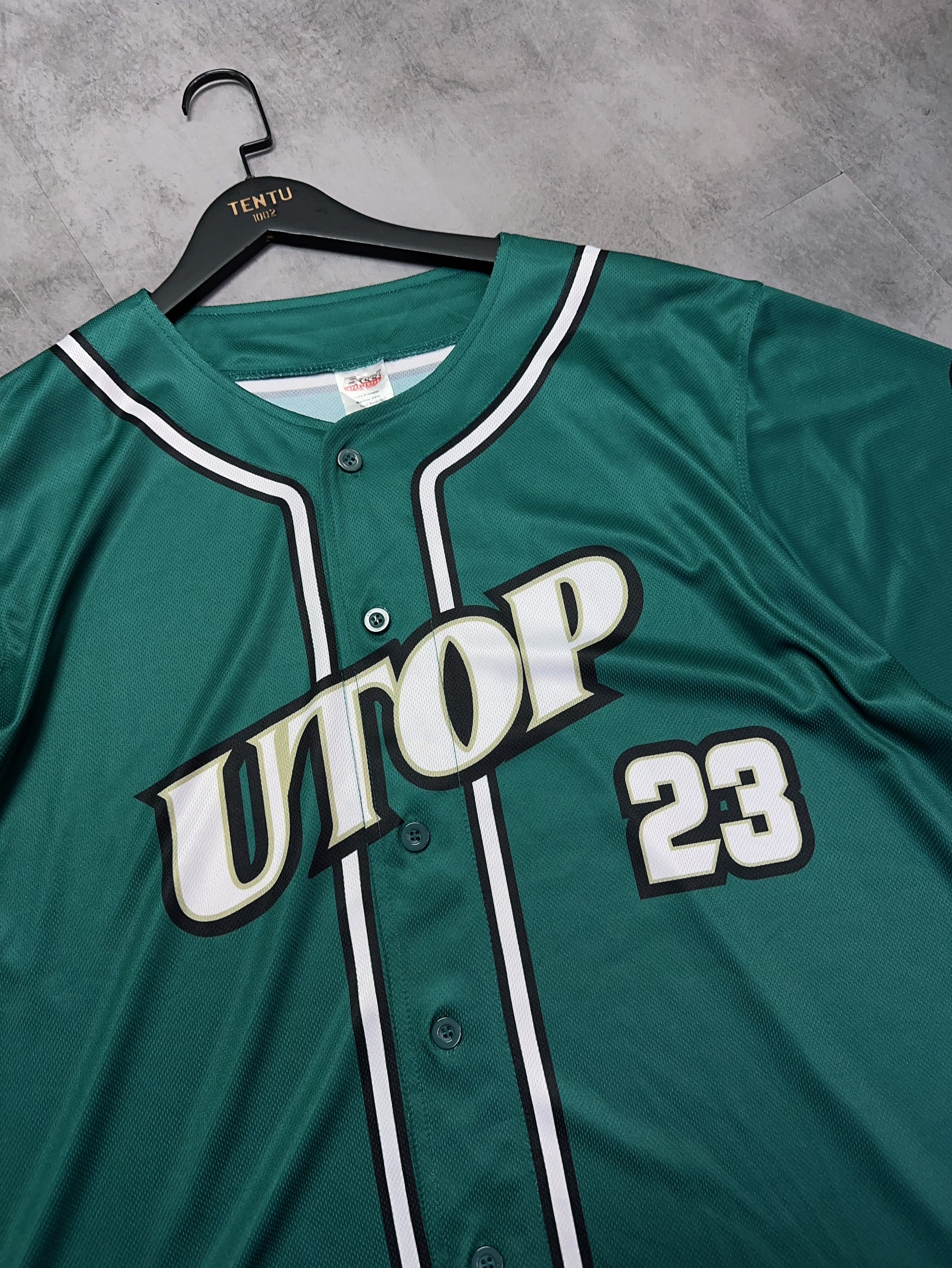Baseball Jersey - XL