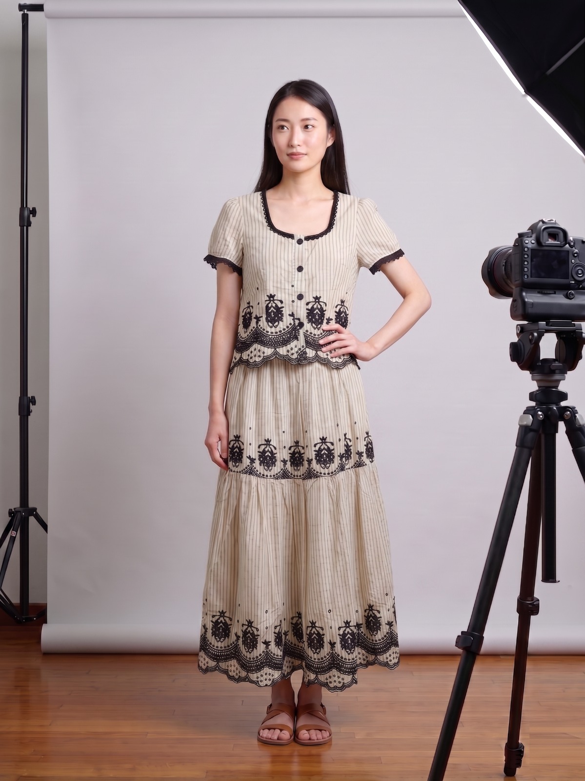 2077BB Belle Époque Embroidered Blouse