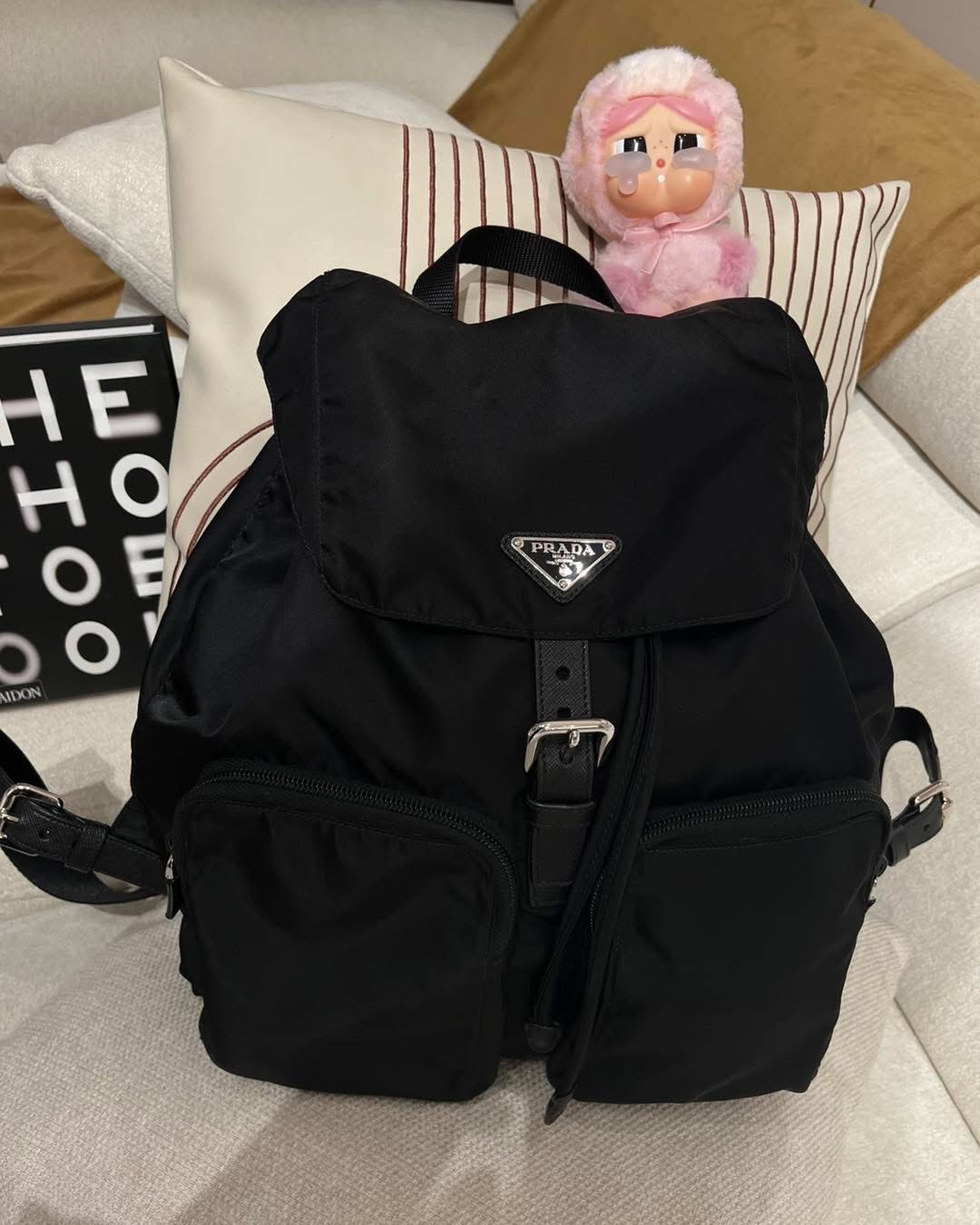 PRADA Backpack 1BZ005 經典三角LOGO nylon 100%Authentic, 98%New ✅ Certificate Card✅Dust bag