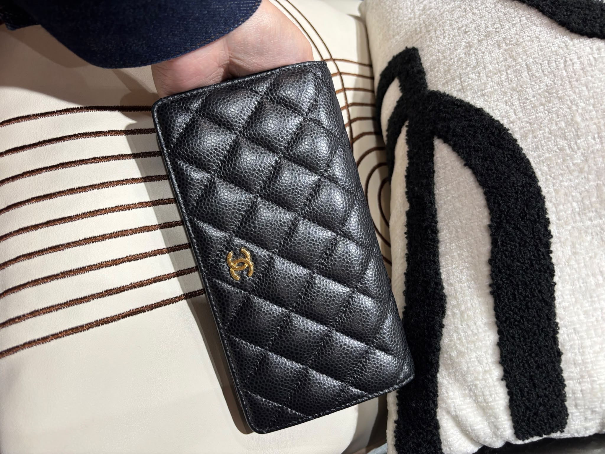 Chanel Wallet 黑色荔枝牛皮 100%Authentic, 95%New ✅25貼✅box