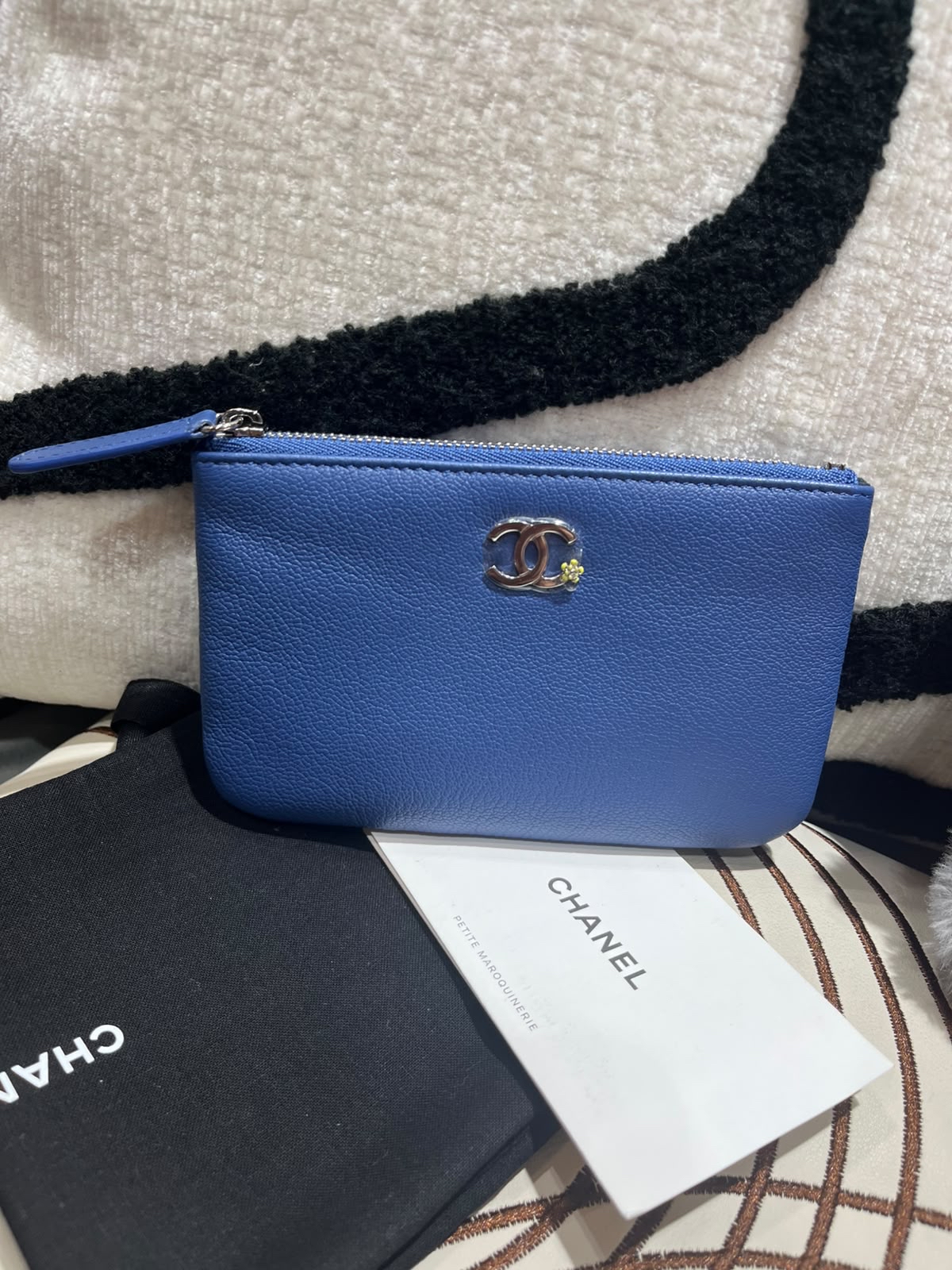未使用品 Chanel zip mini pouch 15cm 牛皮 100%Authentic, 未使用品,unused ✅card✅dust bag✅box