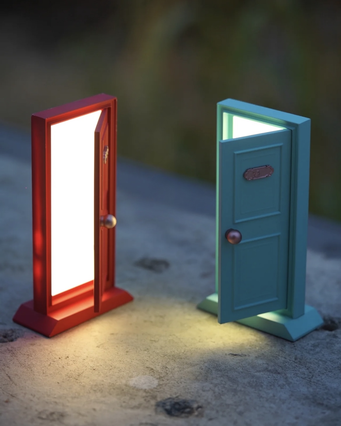 微縮奇蹟發光小門