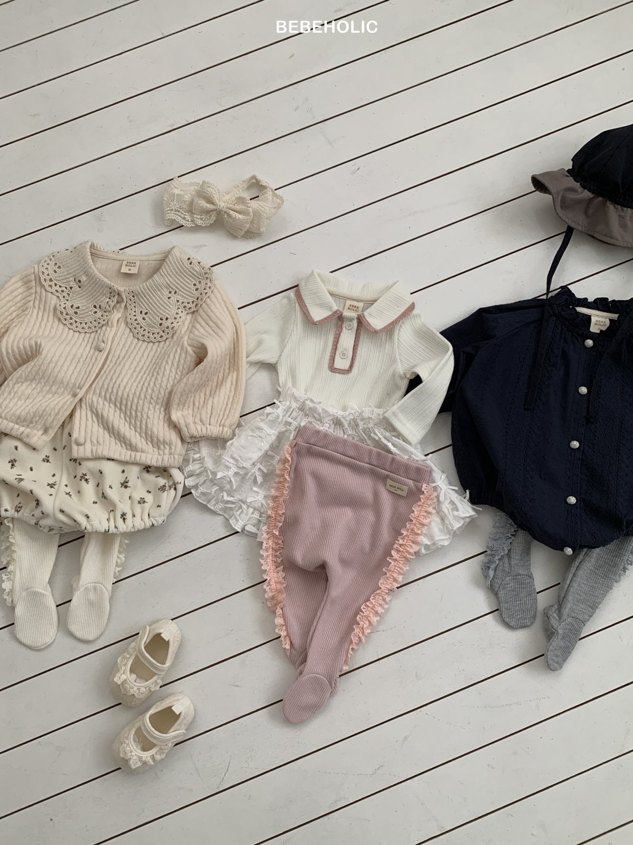 🌸預訂 韓國直送🌸🇰🇷BEBEHOLIC三色蕾絲花邊包腳褲