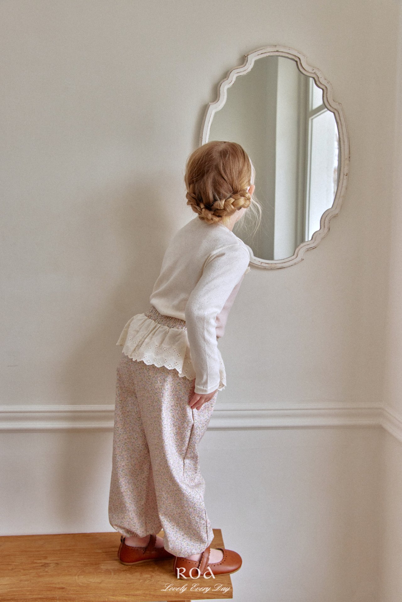 Lace 小碎花長褲