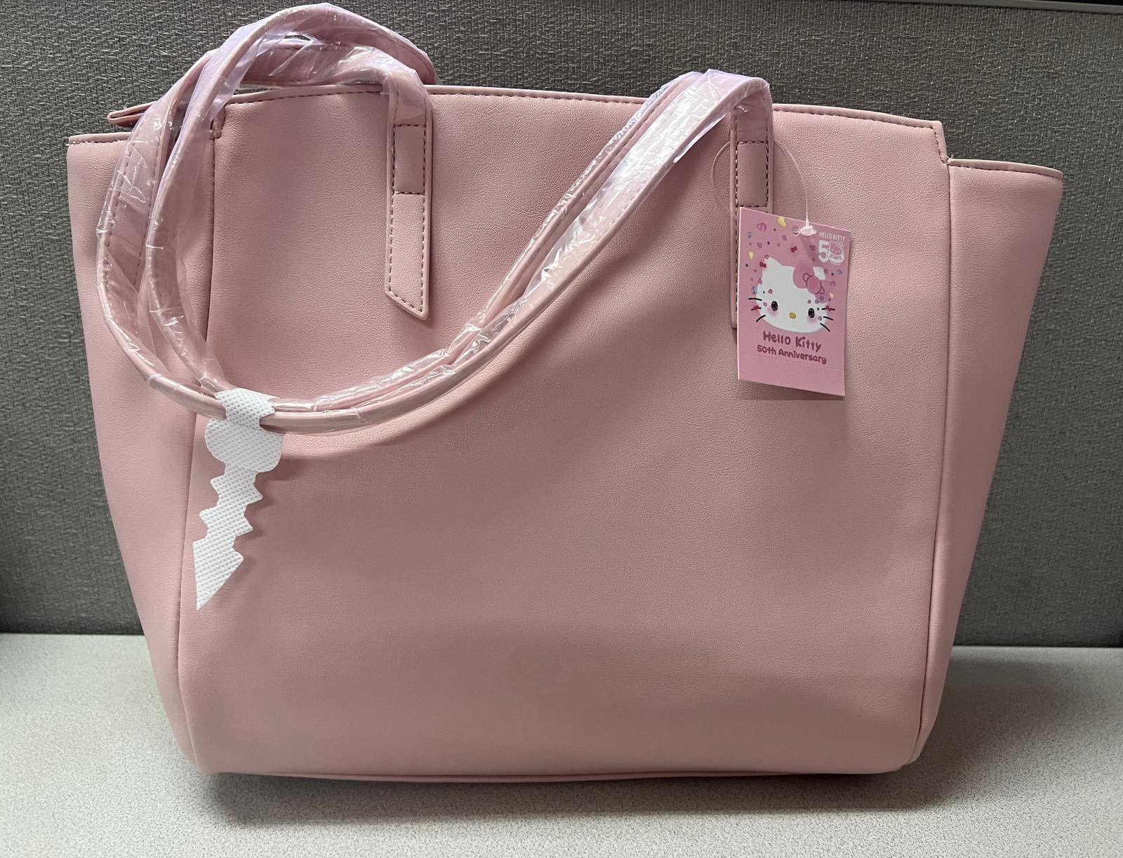 🎌日本直送🎌Hello Kitty 鑲嵌設計則孭袋