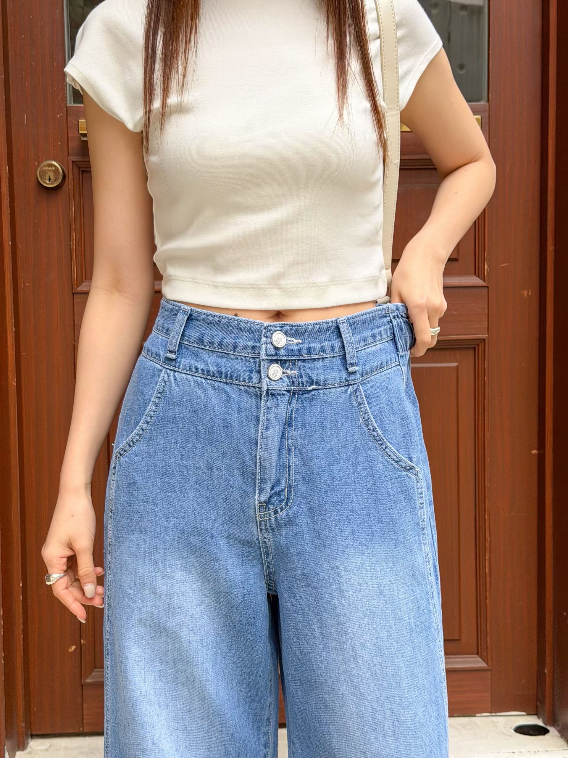 雙鈕斜骨闊牛仔褲