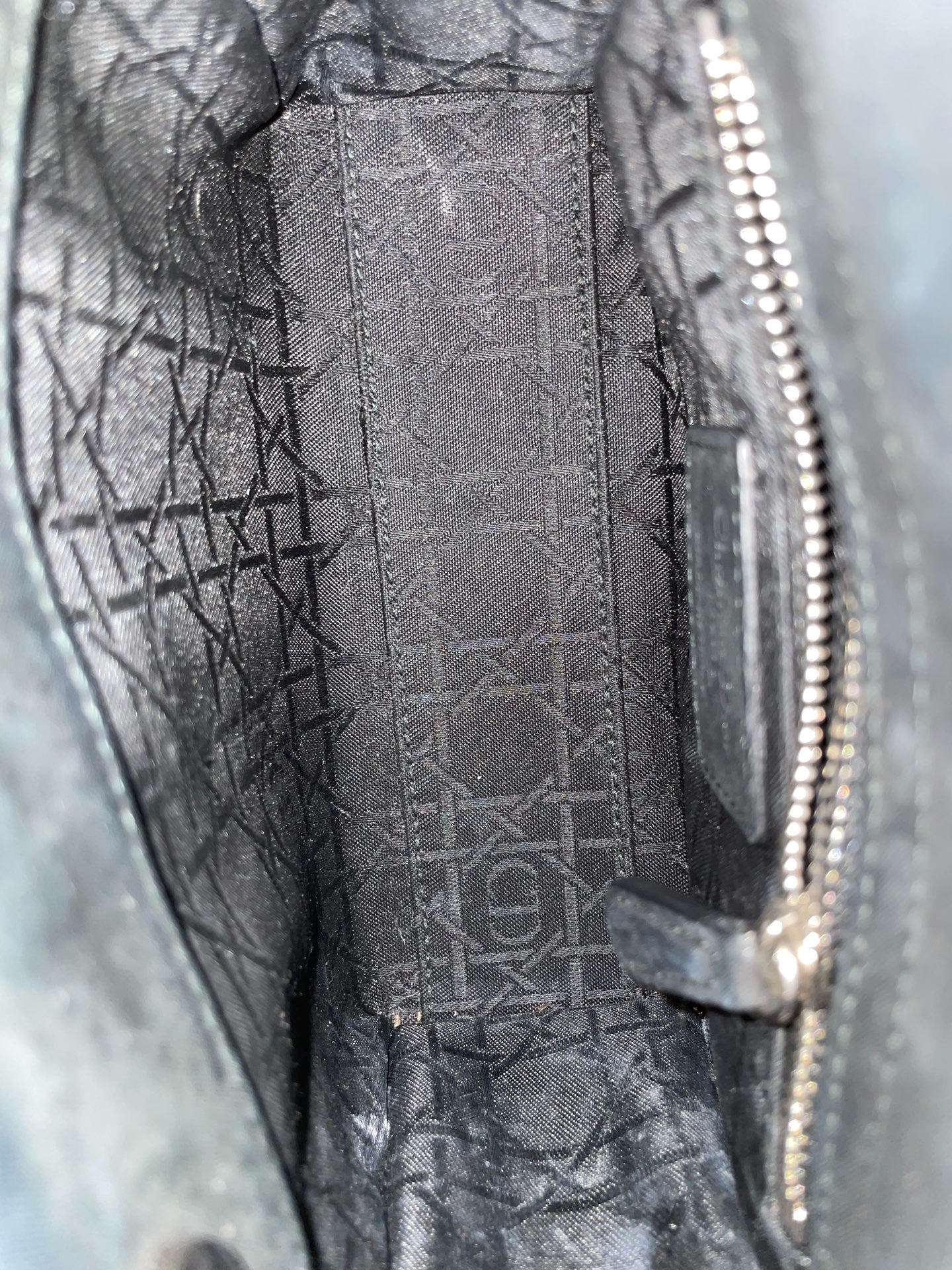 【預訂貨品】Dior黑色三格戴妃包