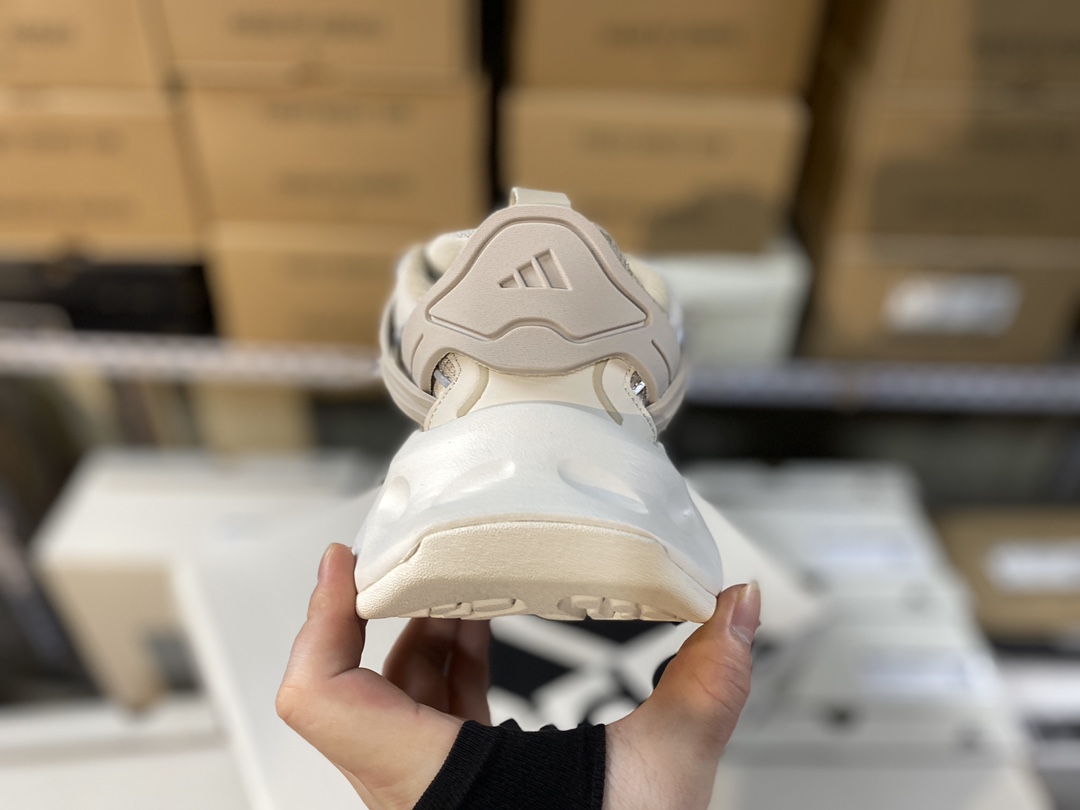 Adidas Vento XLG Deluxe IH7799