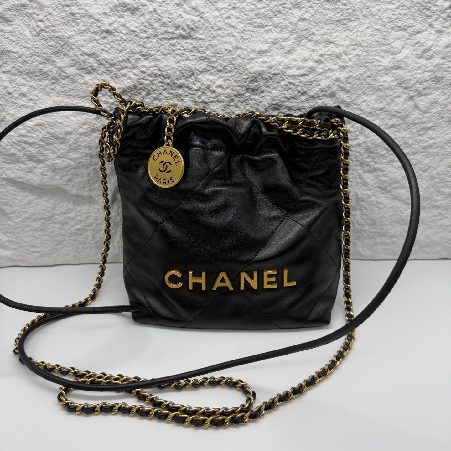 Pre-Owned CHANEL Mini 22Bag / Product Code : 26040806