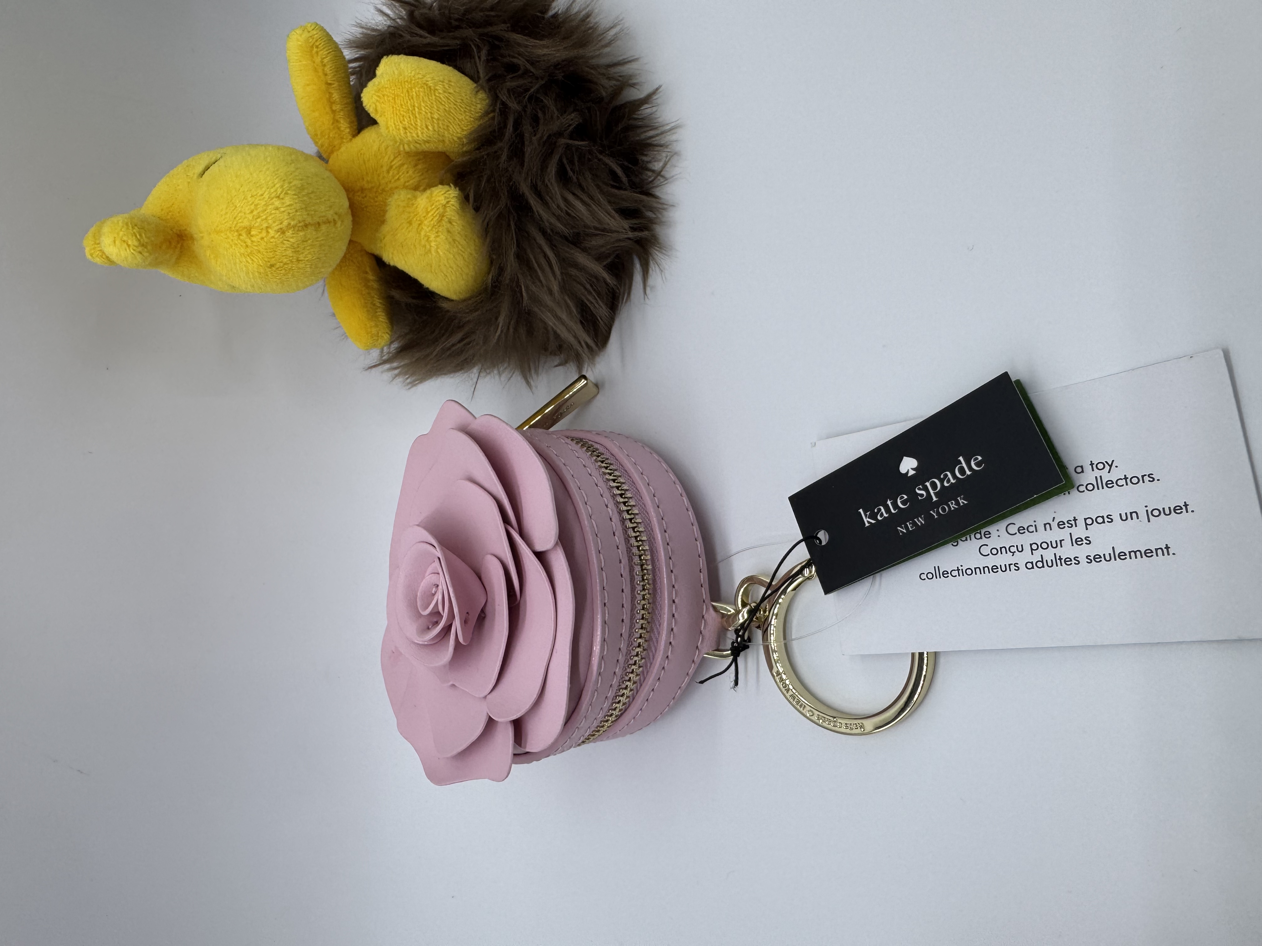 🇺🇸✈️🇨🇦粉紅色玫瑰🌷Kate ♠️ New York Outlet 吊飾現貨💕💕💕