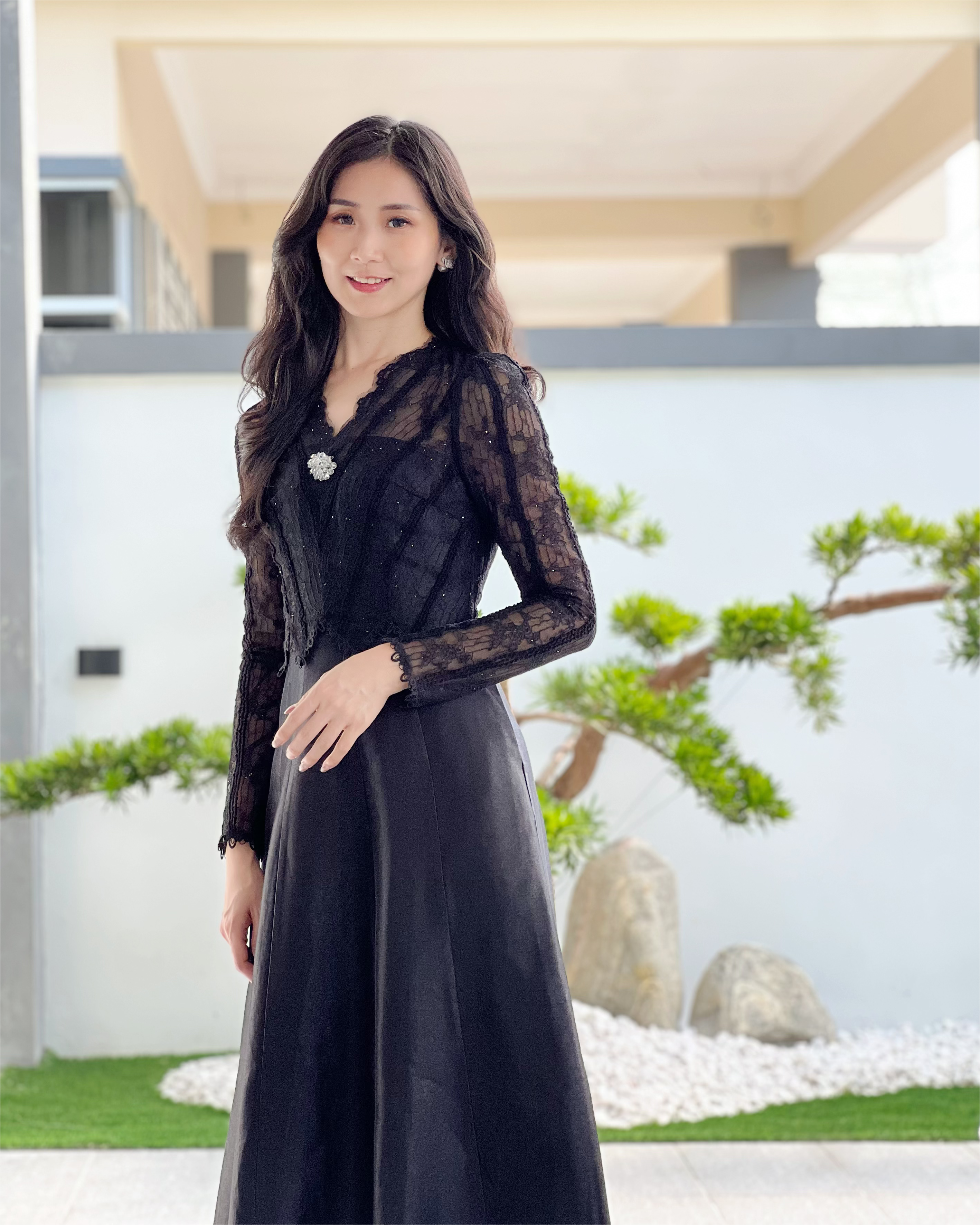 5085 Genevieve Lace Midi Dress 