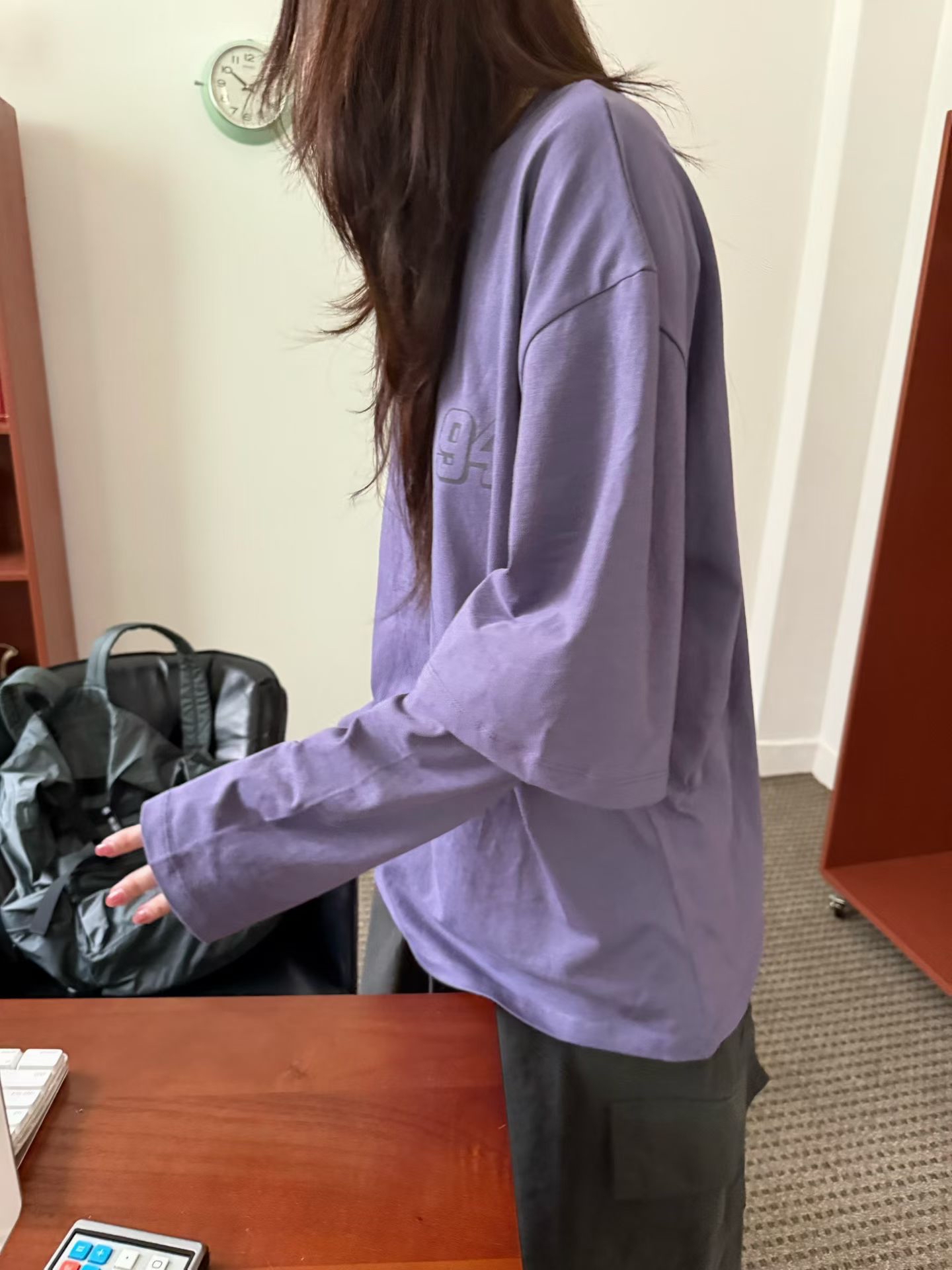 美式復古寬鬆落肩層次長袖T