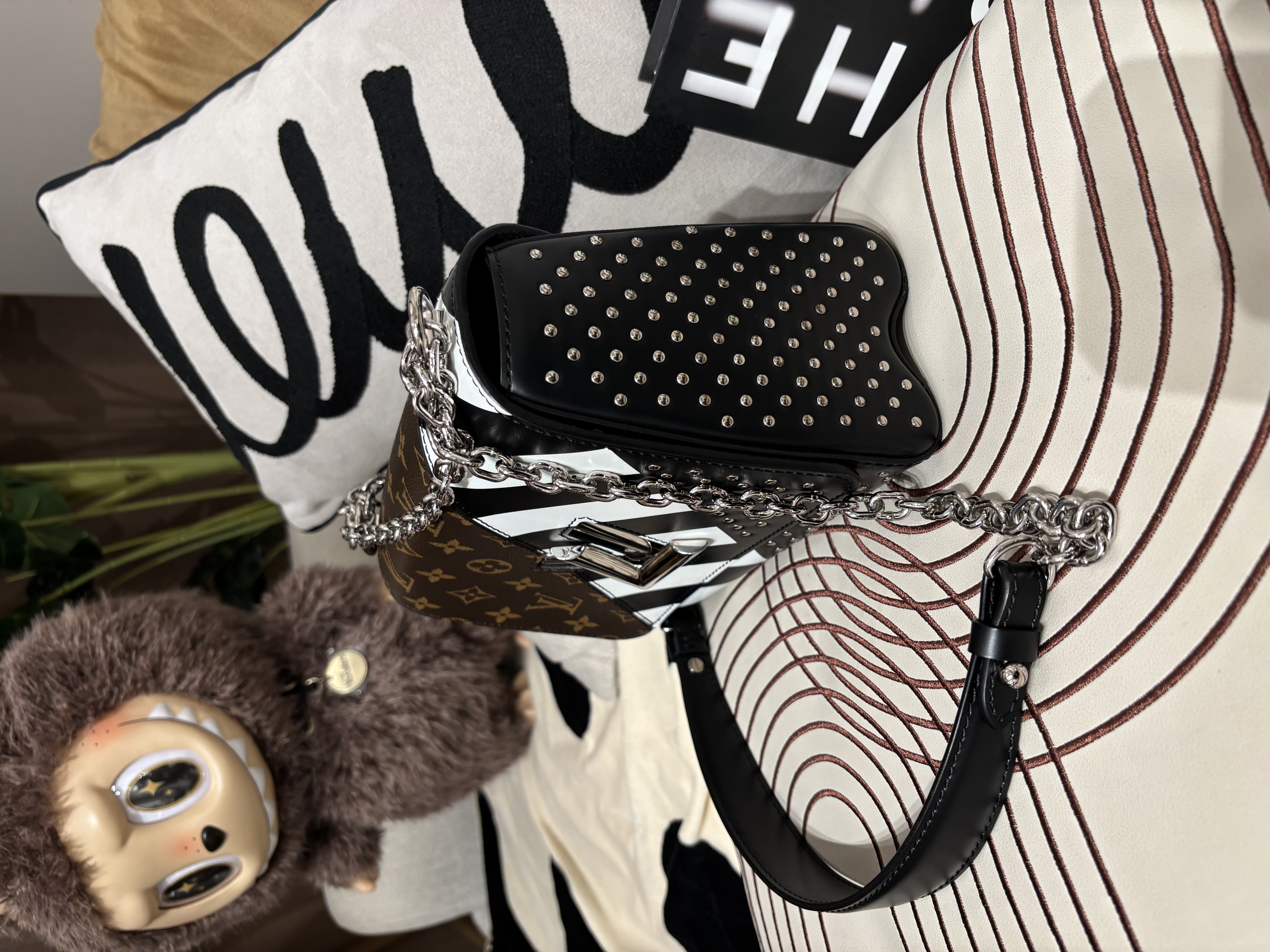 Lv twist mm limited edition 