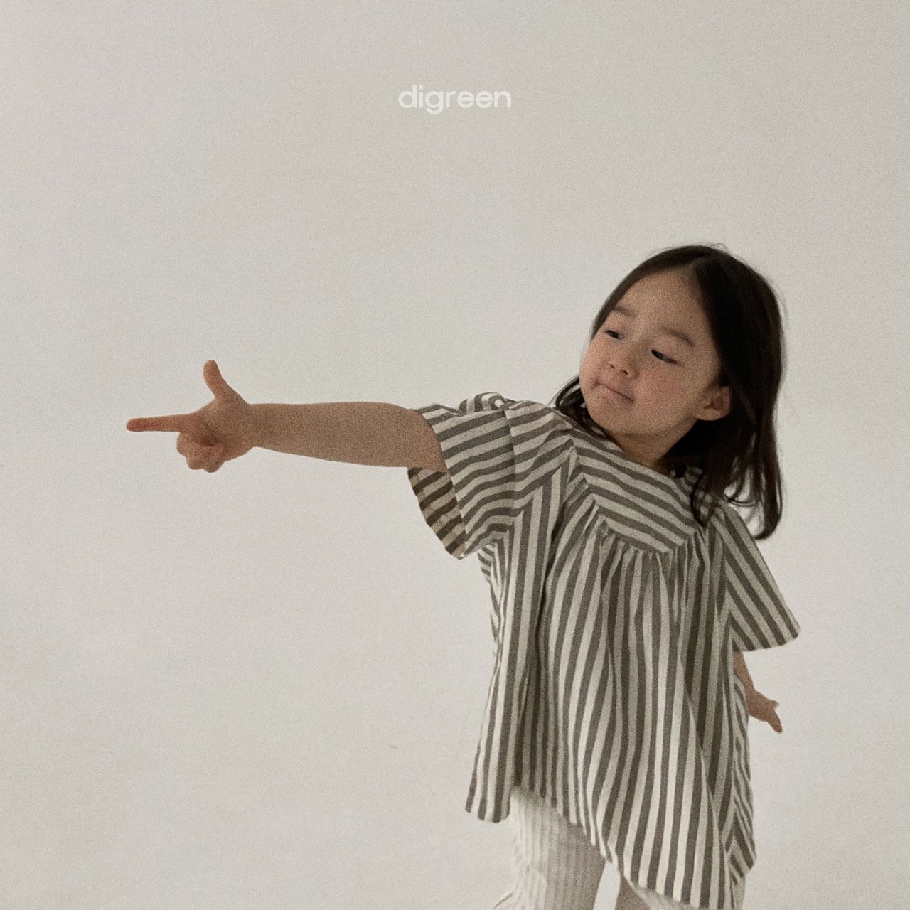 Digreen ｜stripe Blouse （Blue M 90-100)