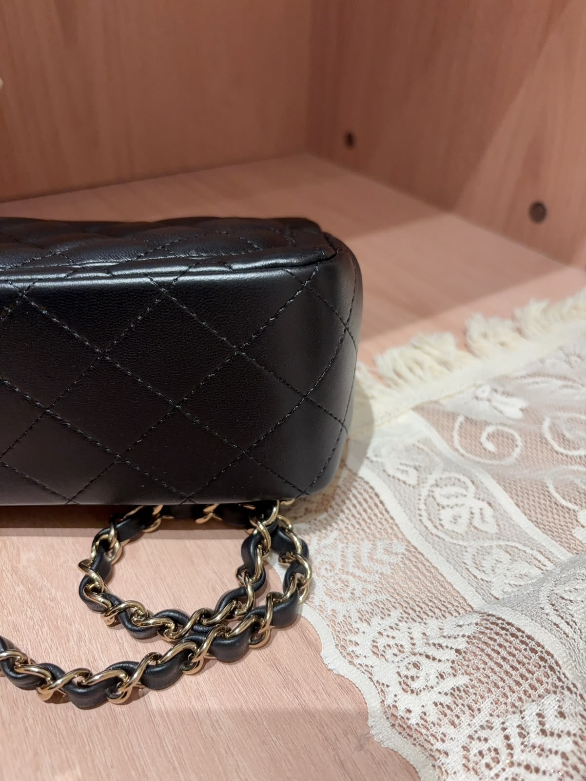 CHANEL mini flap classic flap 17cm Gold CF17 A35200 ,100%Authentic,98%new ✅晶片✅塵袋✅盒 