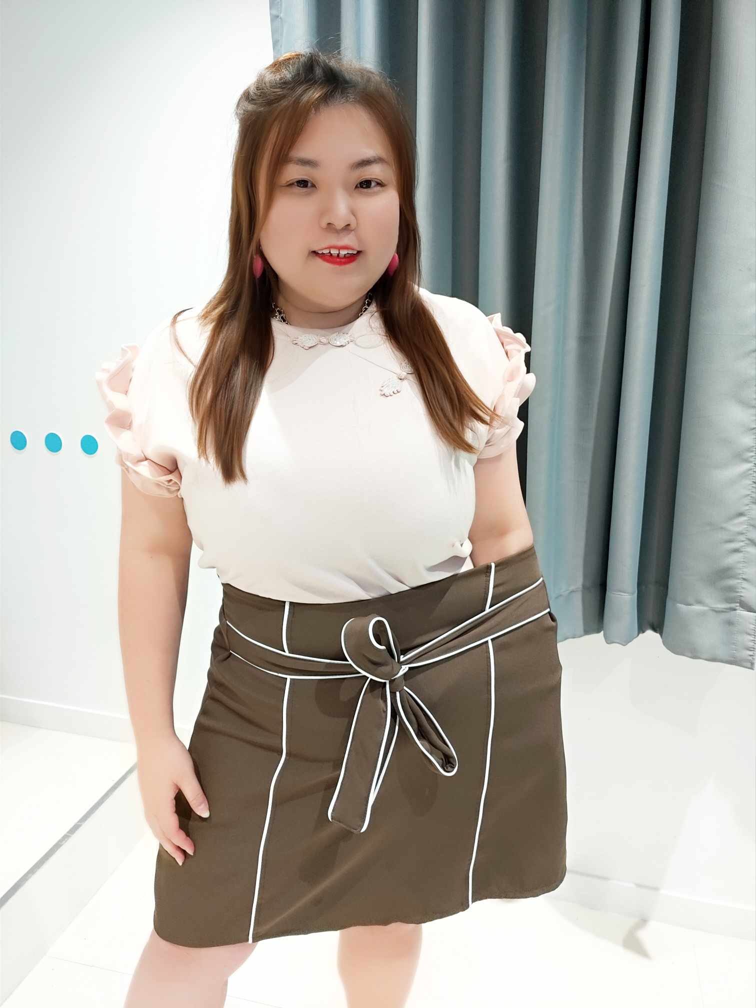 DSE11 绑带拼色边设计裤裙