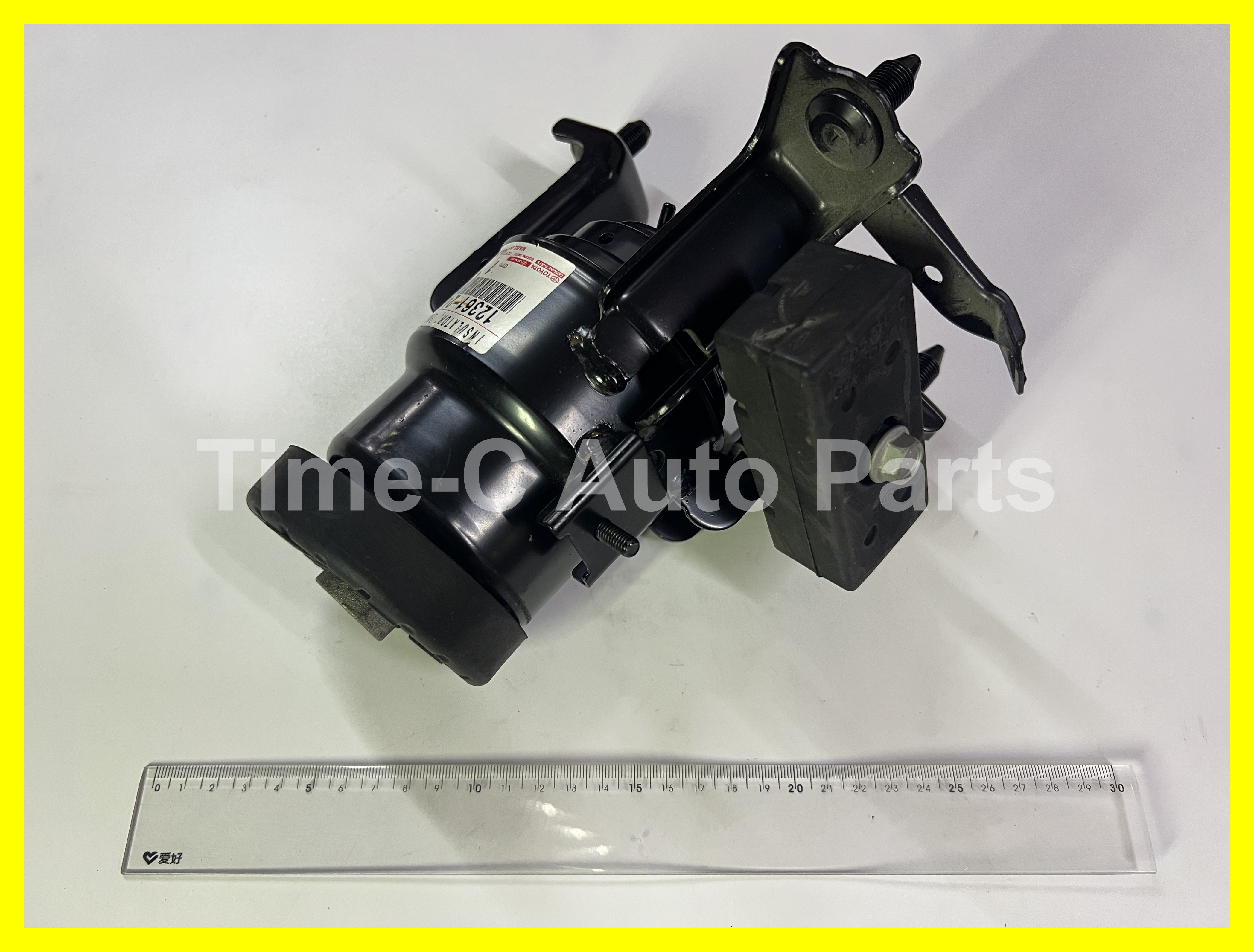 前機器膠 12361-24010 - Toyota Rav4