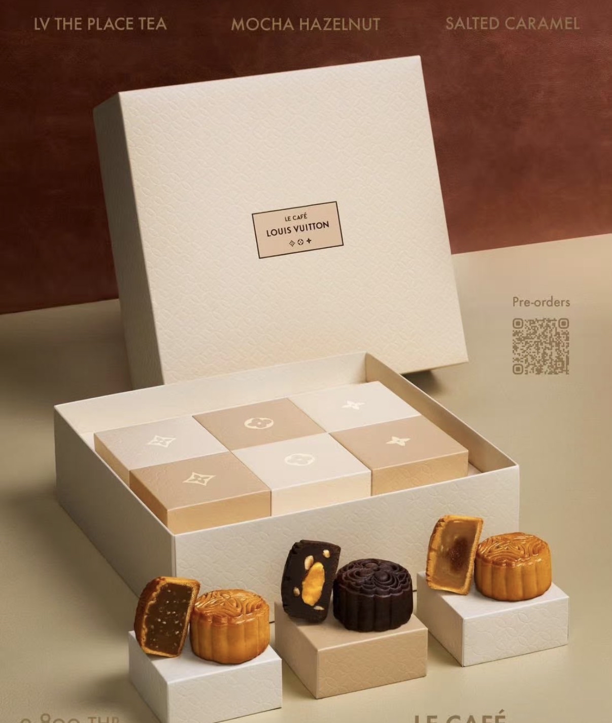 快閃 泰國曼谷 LV The Place Bangkok - Le Café Louis Vuitton 推出的中秋月餅系列禮盒。 