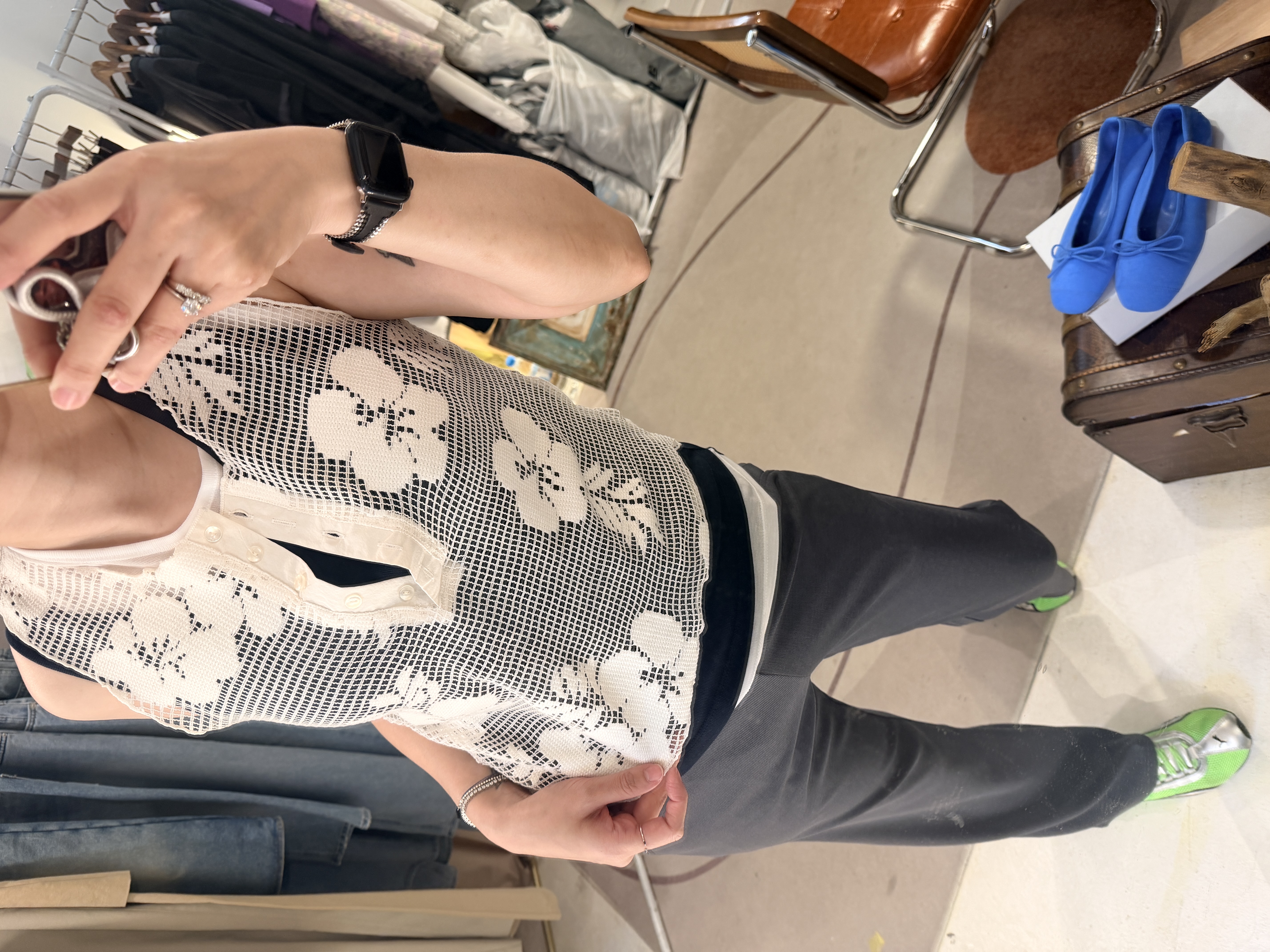 Flower net vest