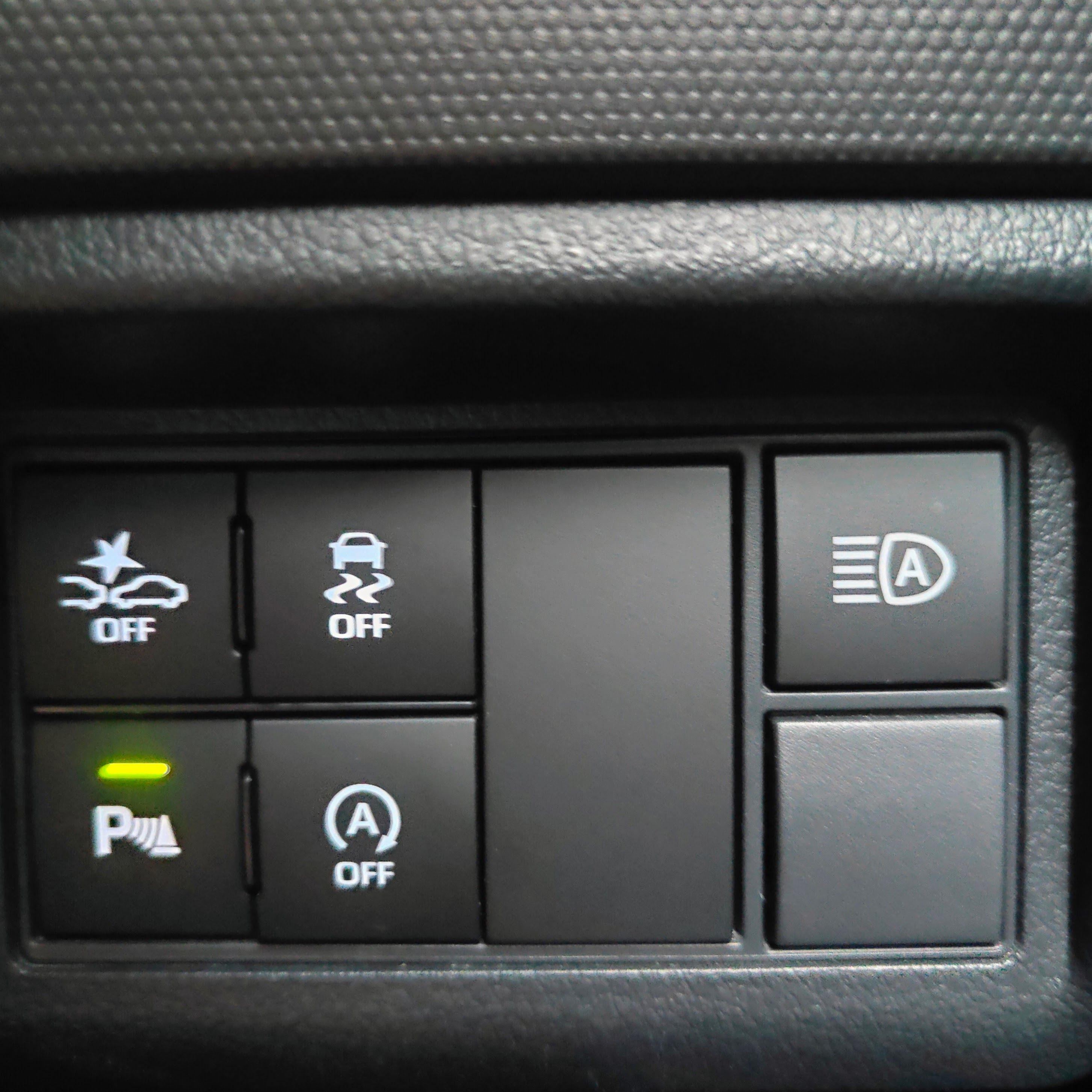 2023 PERODUA ALZA H 1.5 (CVT)