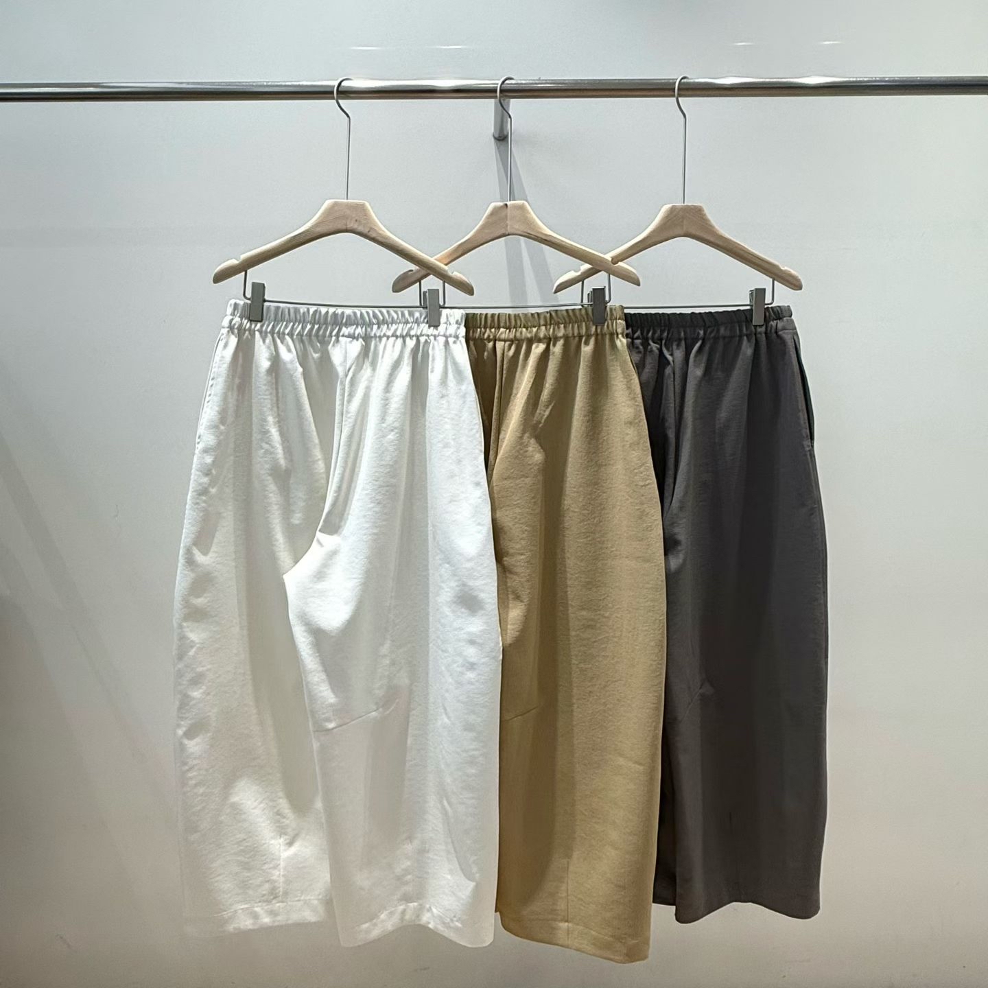 RE OE 微鬆優閒褲