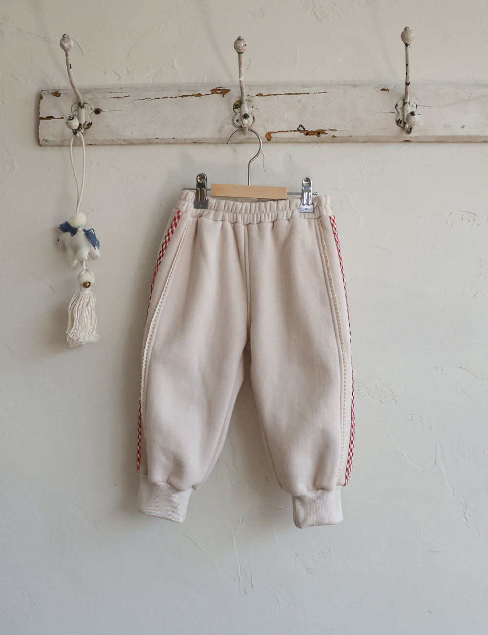 FLO | Cherry jogger