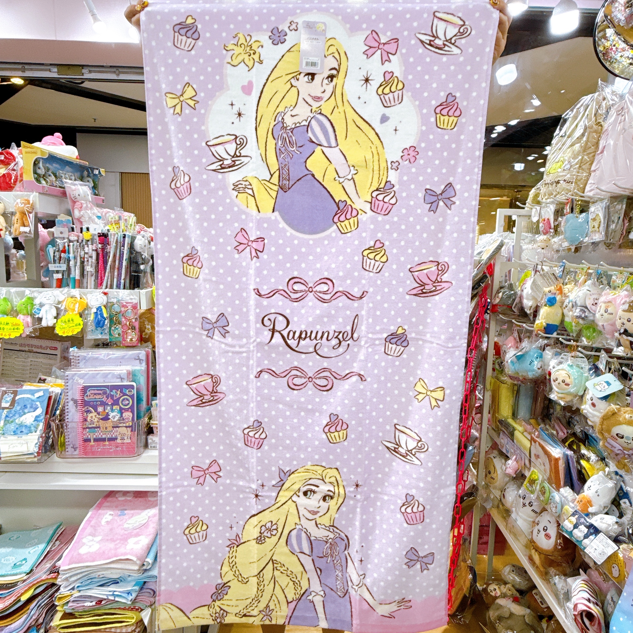 日本直送Toy Story小熊維尼長髮公主tomica大浴巾