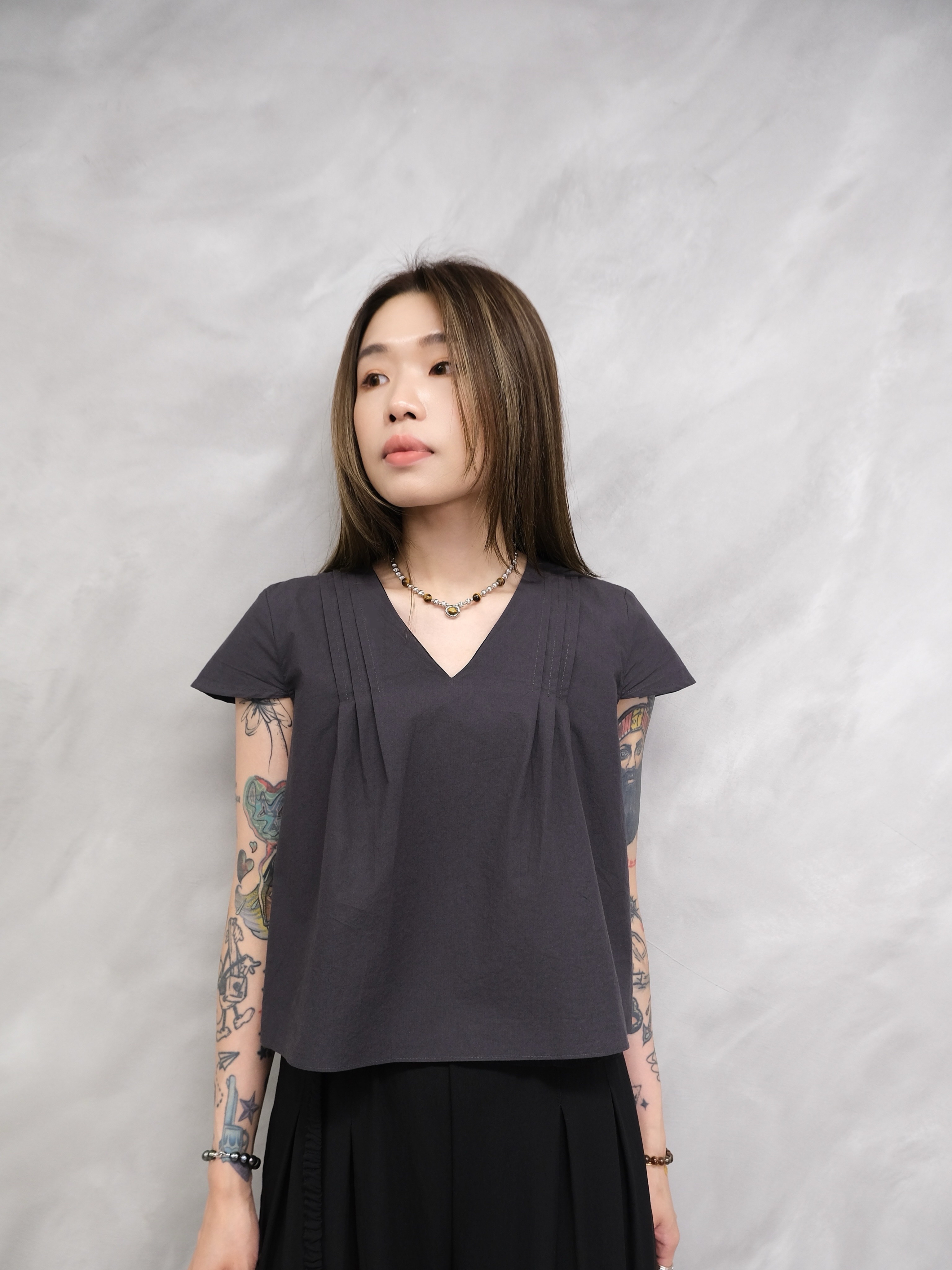 Double layer v-neck top #top142