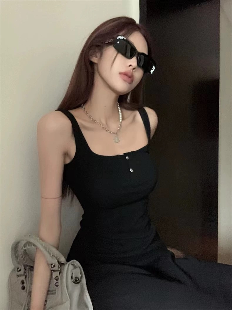 DR216辣妹吊带连衣裙