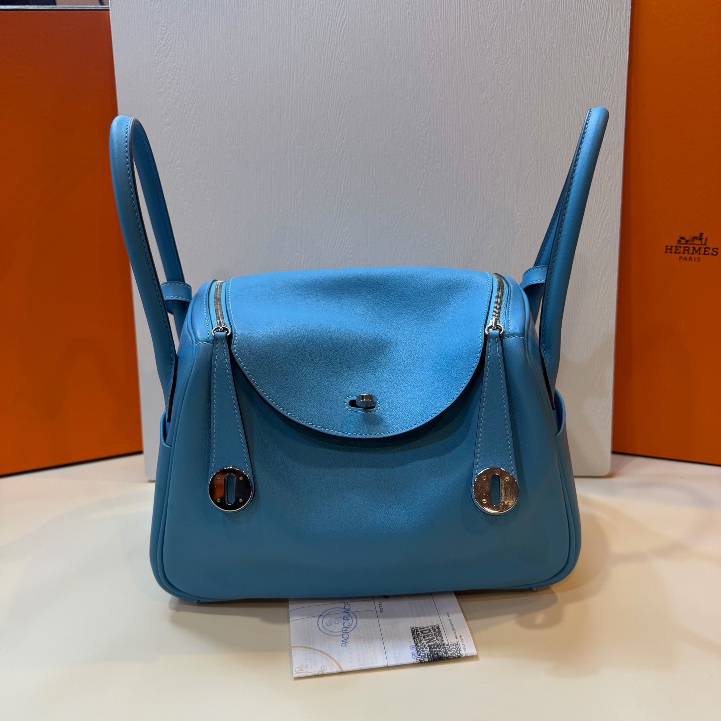 Pre-Owned HERMÉS Lindy 26 Stamp D / Product Code: 26042420