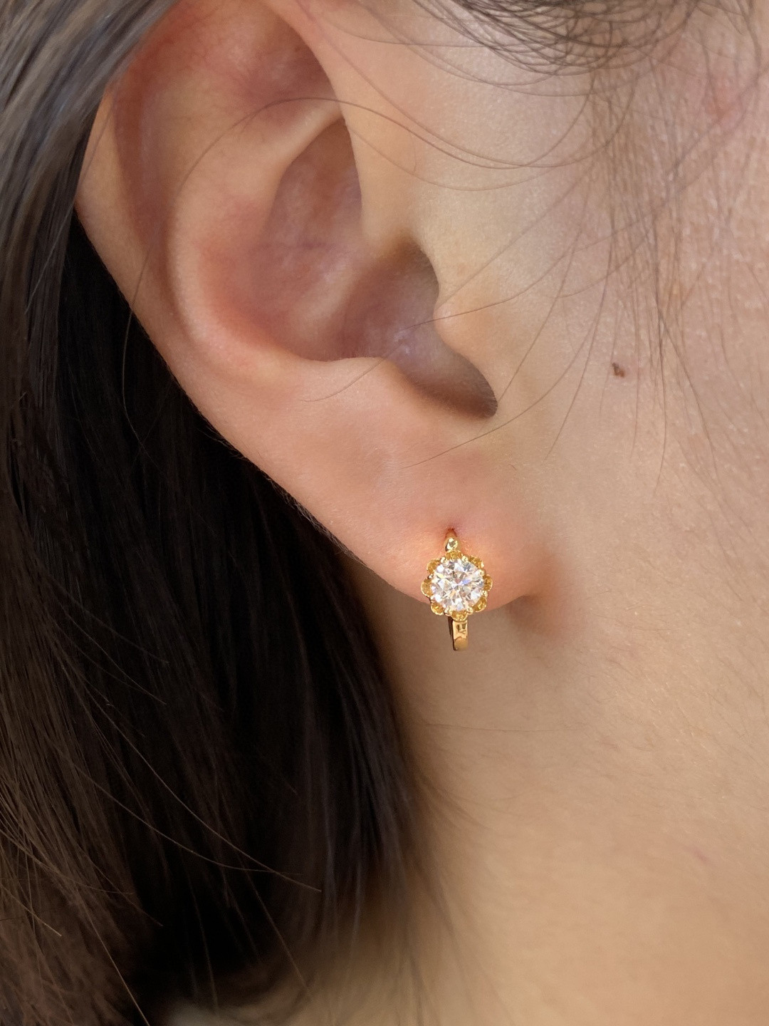 18K Diamond Hoop Earrings 