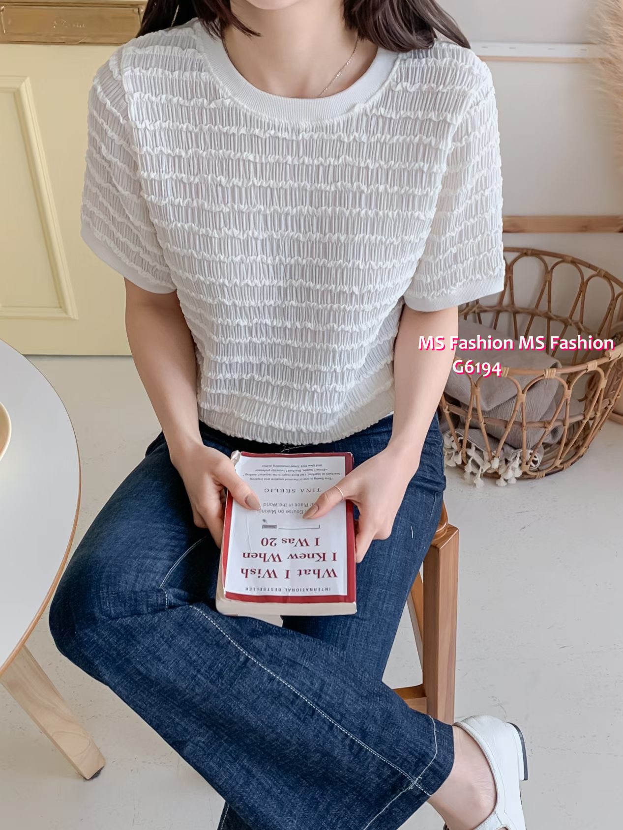 G6194 韓國🇰🇷凹凸紋淨色top