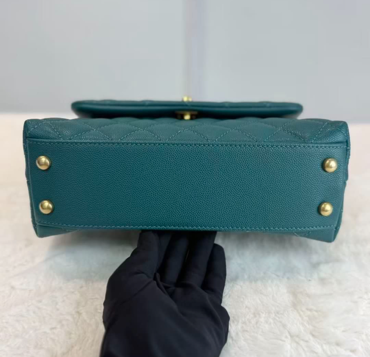 CHANEL香奈兒 Coco Handle 小號 翡翠綠金扣 荔枝紋牛皮 手柄壓花 可拆卸肩帶  經典菱格口蓋包 時尚單肩手提包 女款 現貨