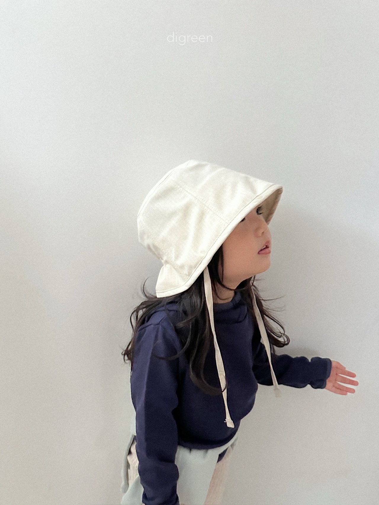 Digreen | chest hat   