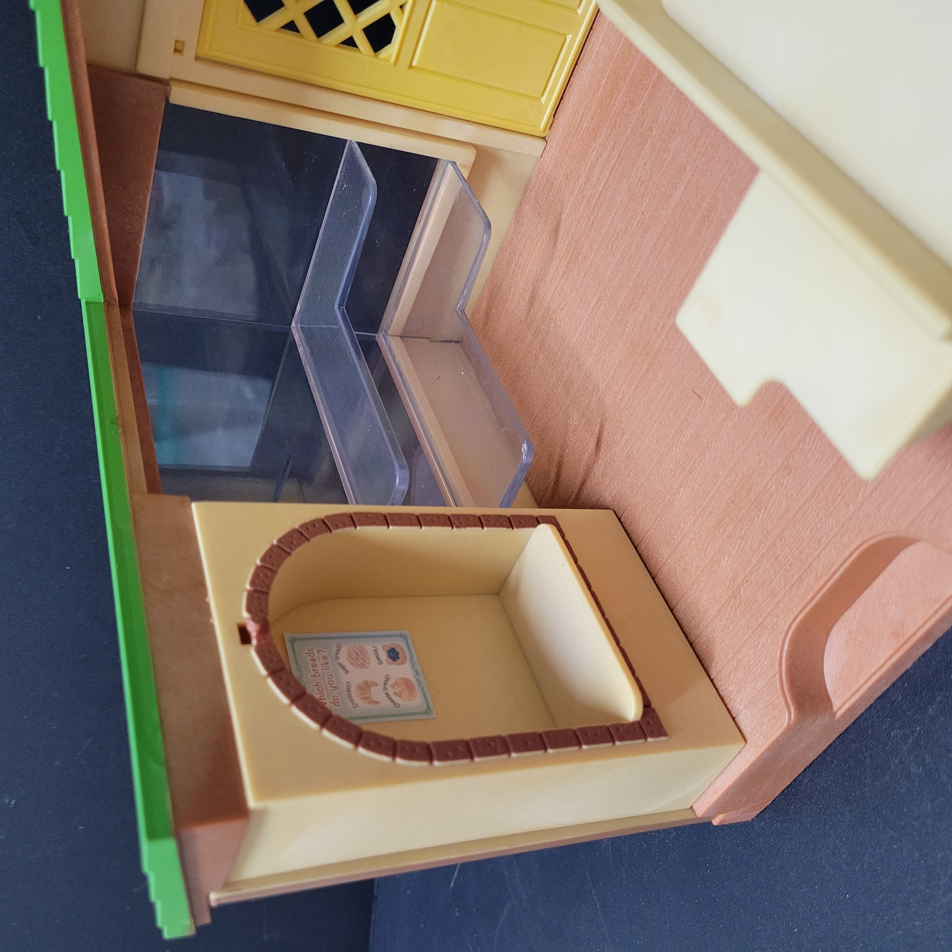 森林家族水車麵包屋C0318