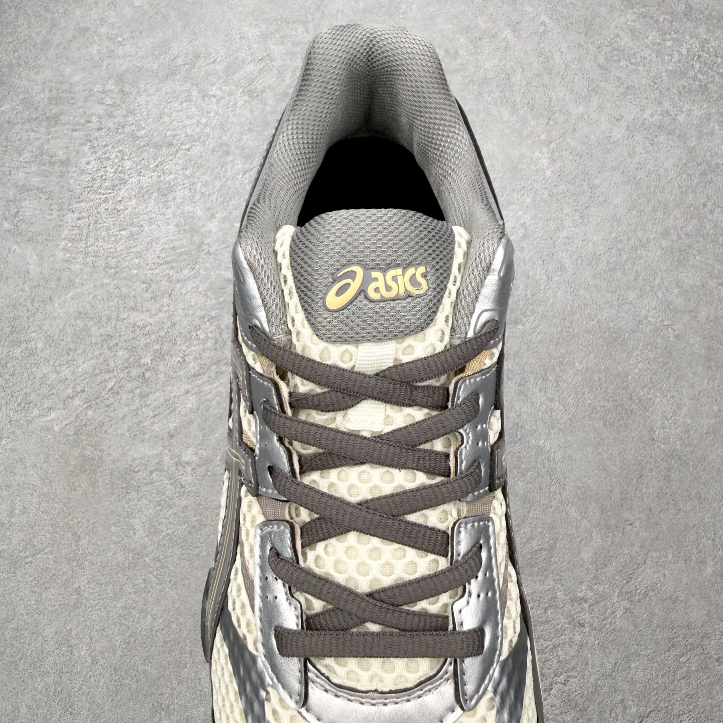 Asics Gel-Cumulus 16