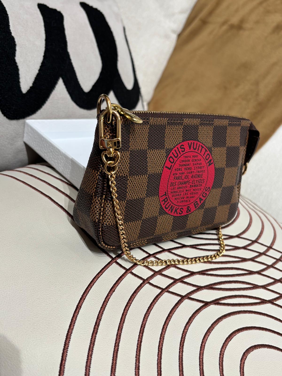 全新 Lv mini pochette limited edition 100%Authentic, 全新未使用品 ✅Dust bag