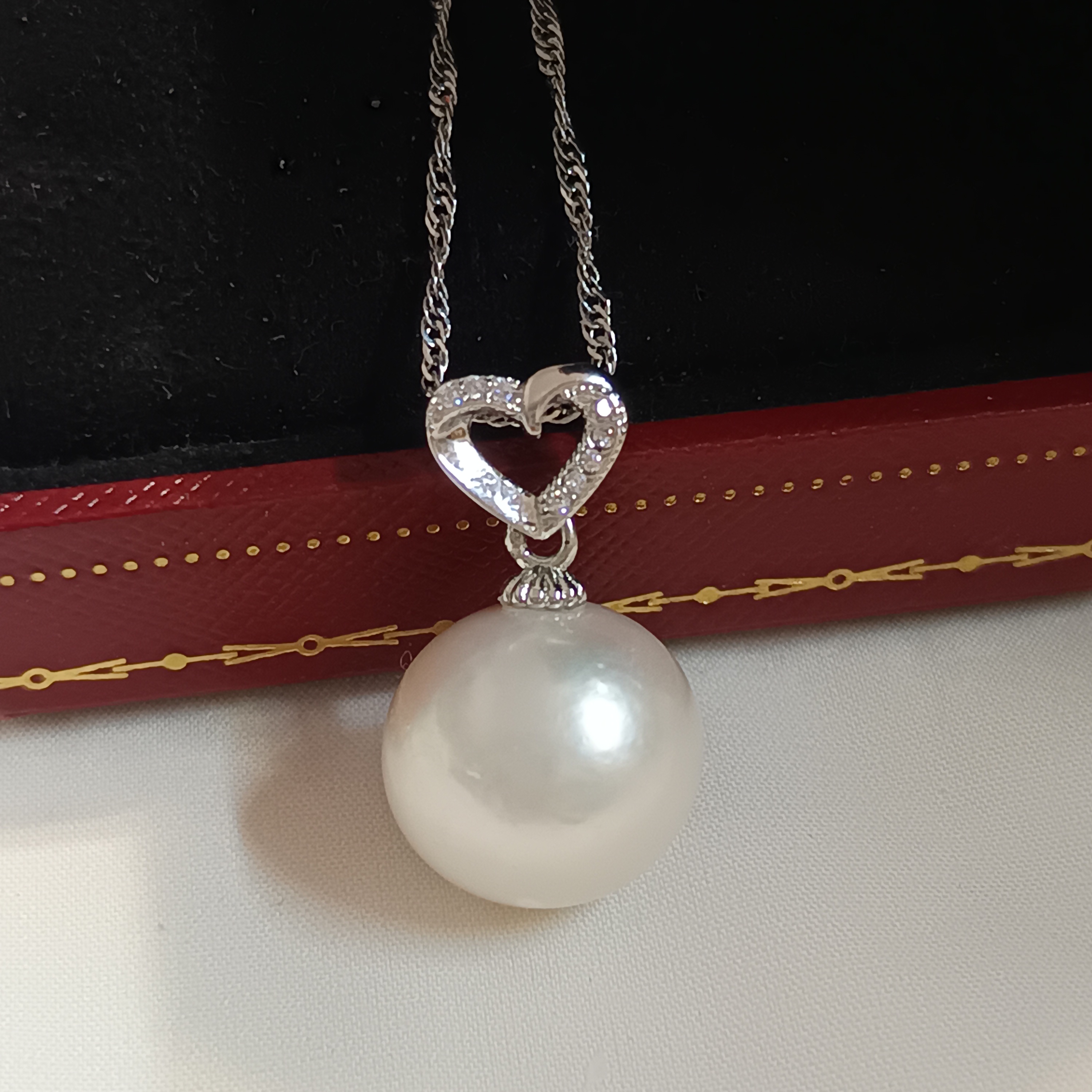 🎉特惠孤品‼️正圓強光淡水愛迪生珍珠注白金愛心吊墜含鍊