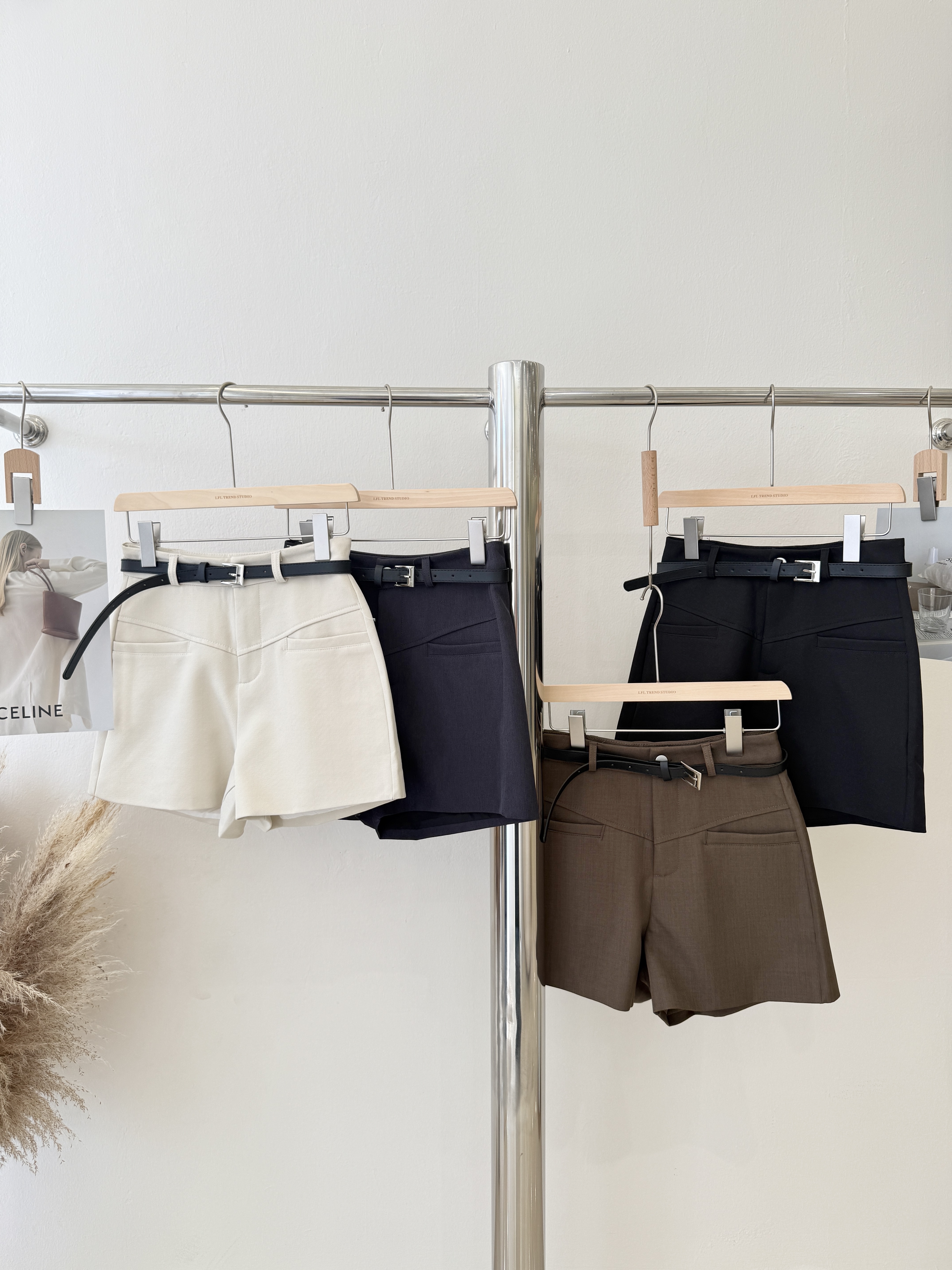 6879 爆款显瘦西装短裤