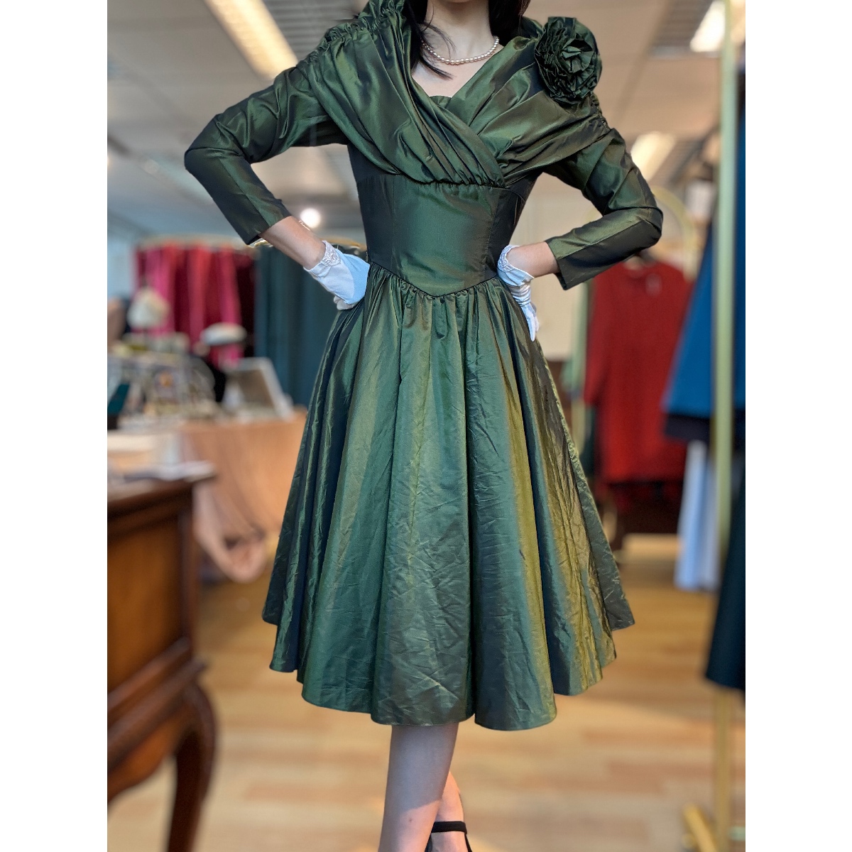 Rare! Vintage Olive Green 1980s does 1950s Cocktail Dress (MT2266)