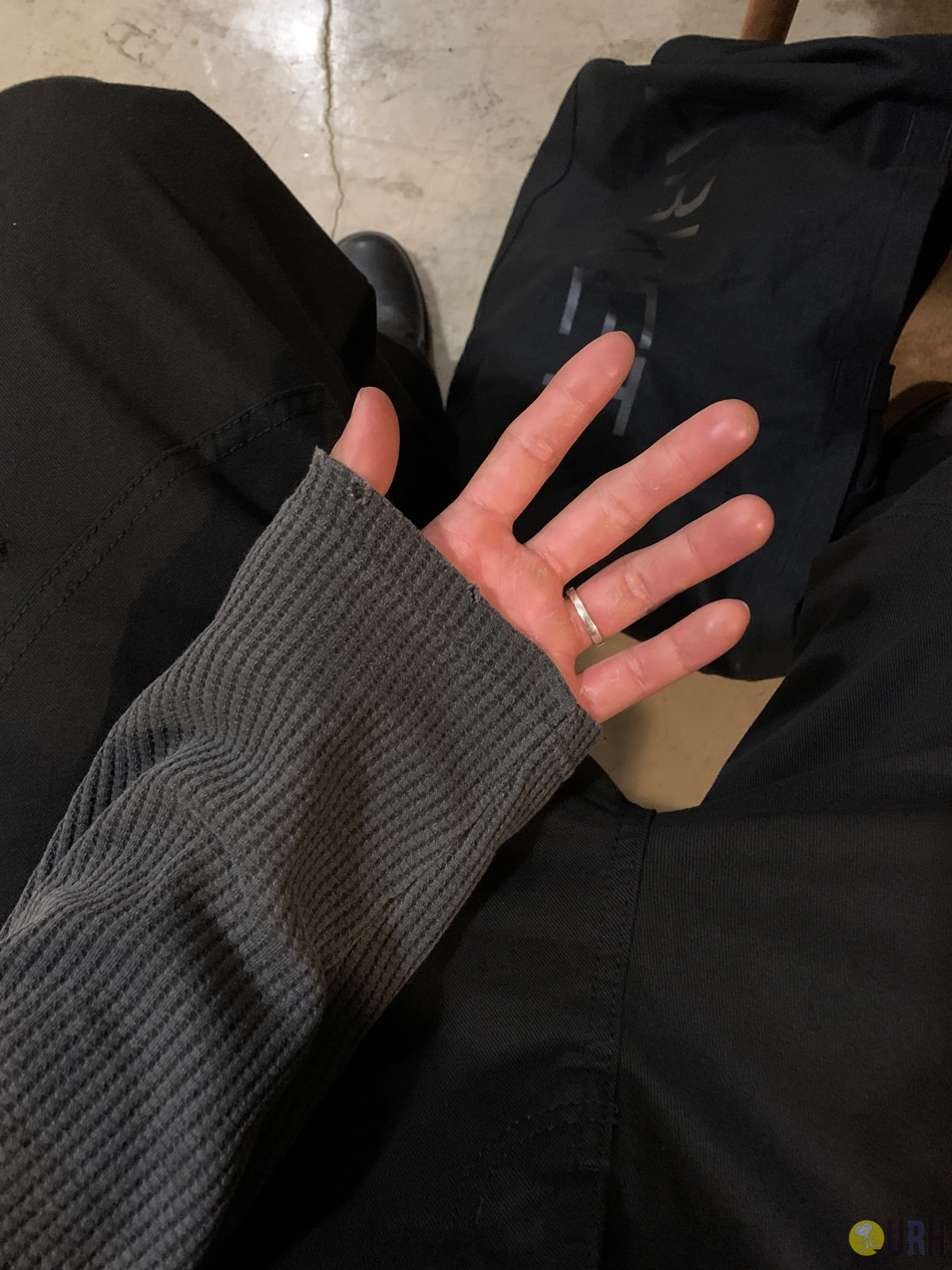 【100%保證韓國直送】復古顏料洗水織紋大寬鬆亨利領長袖 Tee 👕 [3 color] RL114465