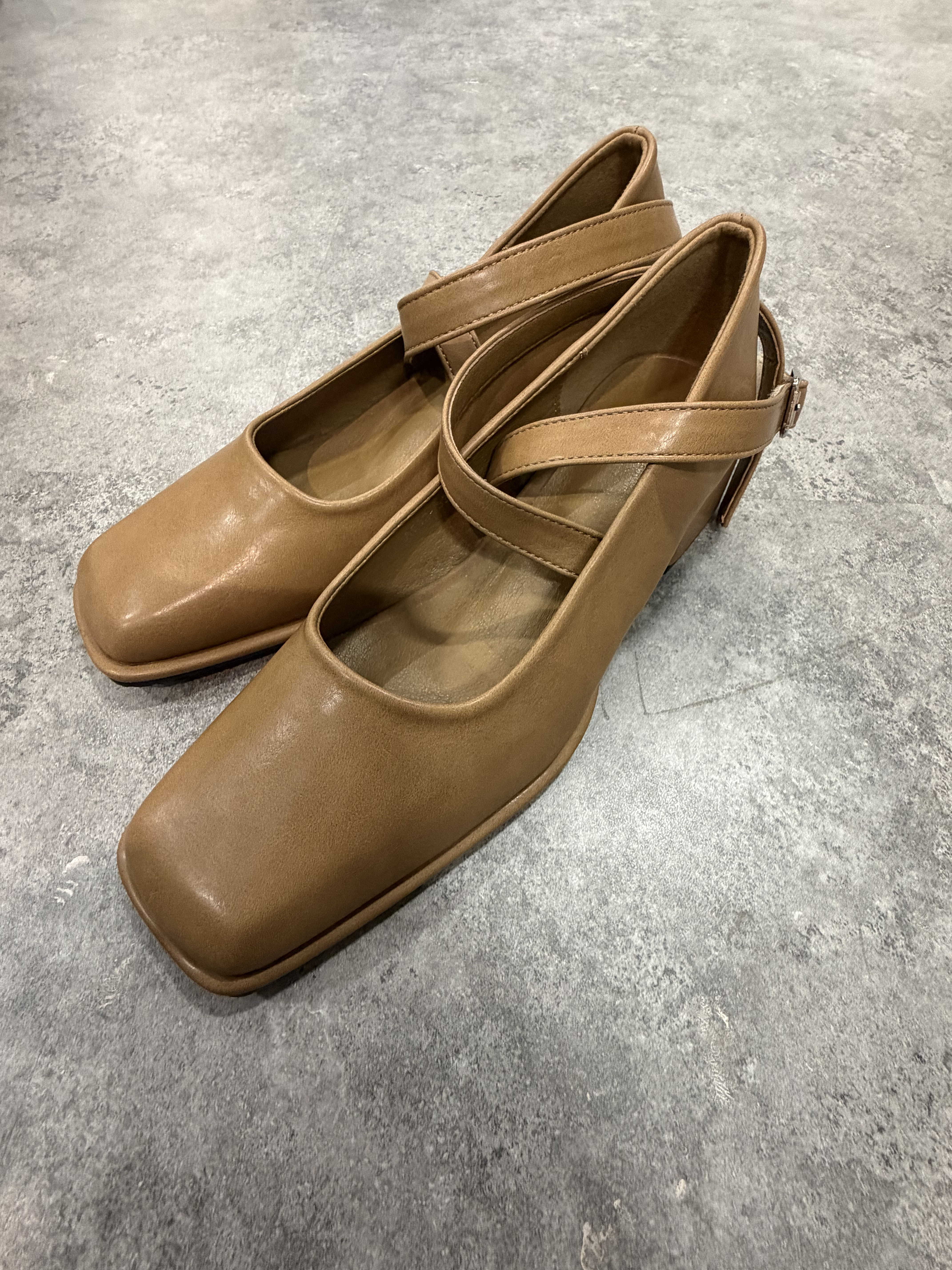 復古方頭瑪麗珍鞋