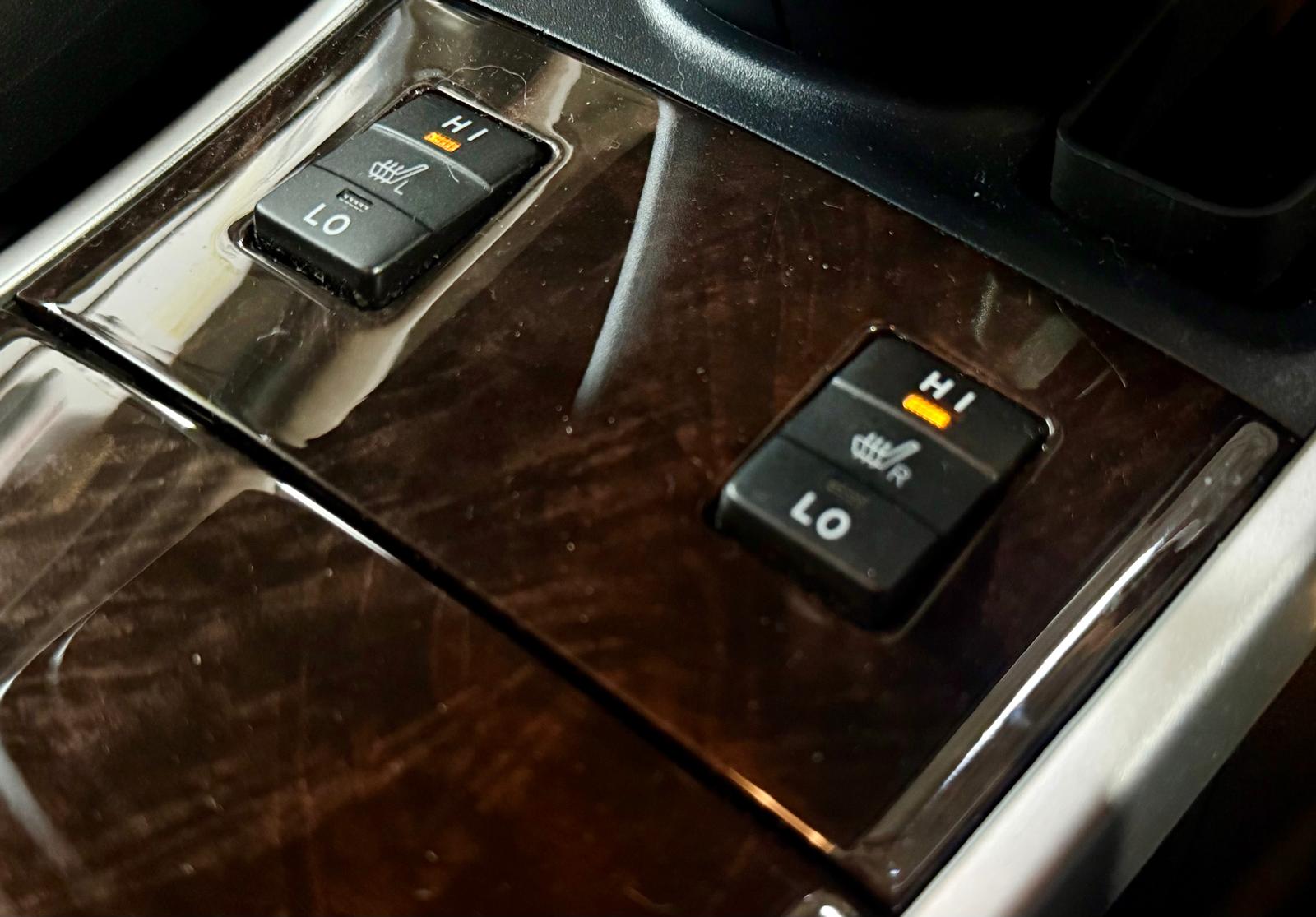 Toyota Sai Hybrid 2014